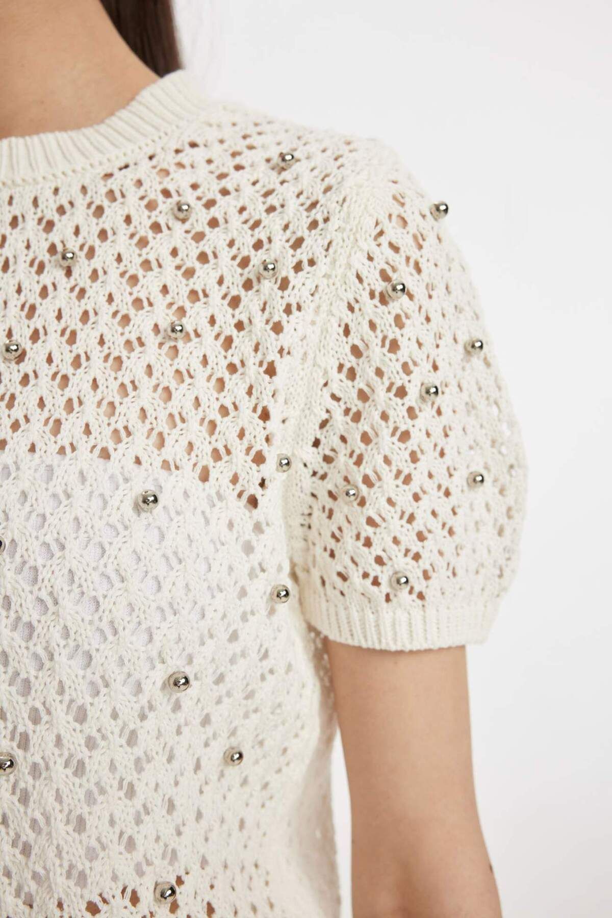 DeFacto-Regular Fit Crew Neck Crochet Short Sleeve Knitwear T-Shirt D4529Ax24Hs 4