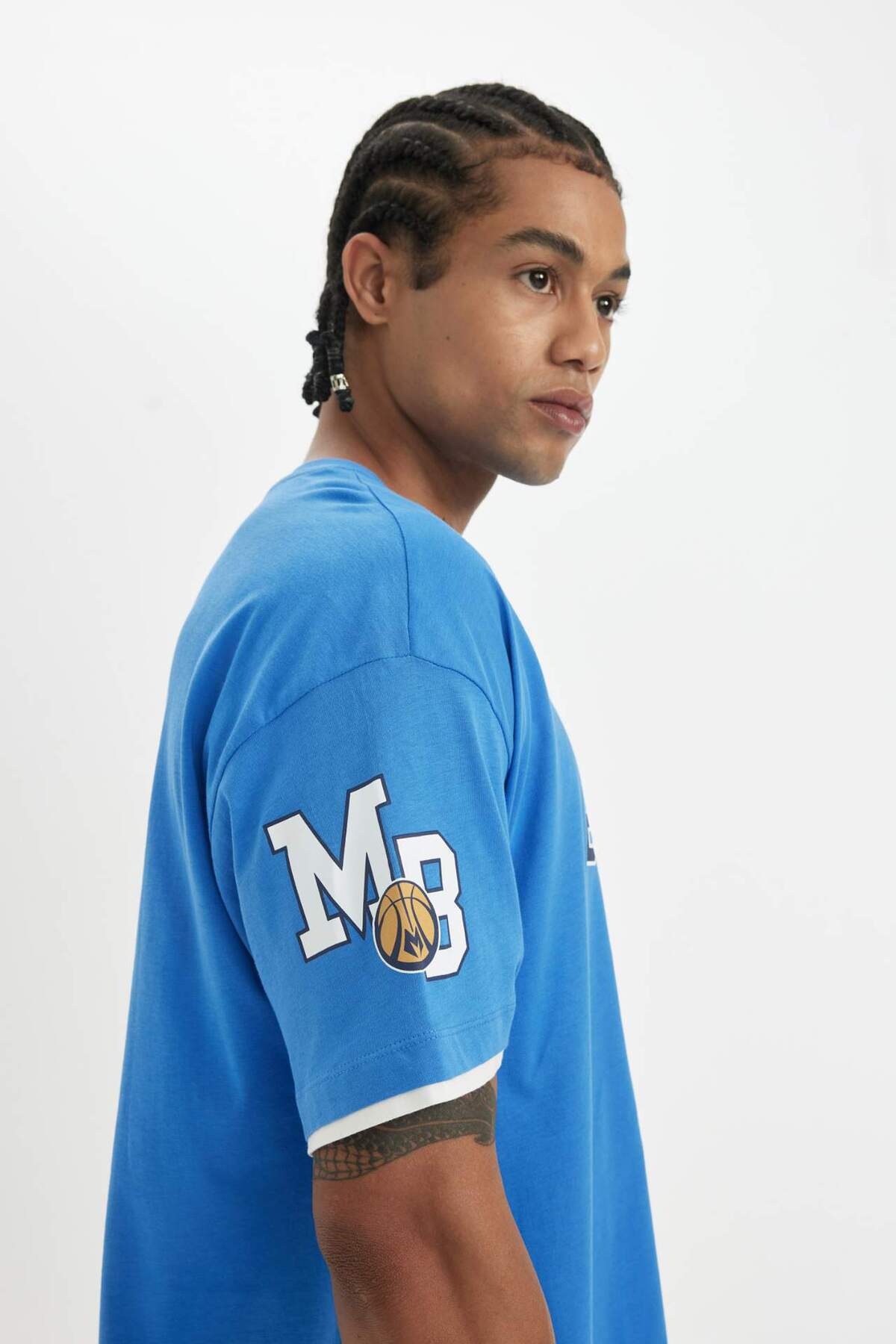 DeFacto-DeFactoFit NBA Milwaukee Bucks Boxy Fit Crew λαιμόκοψη κοντομάνικο μπλουζάκι B9901AX24SM 5