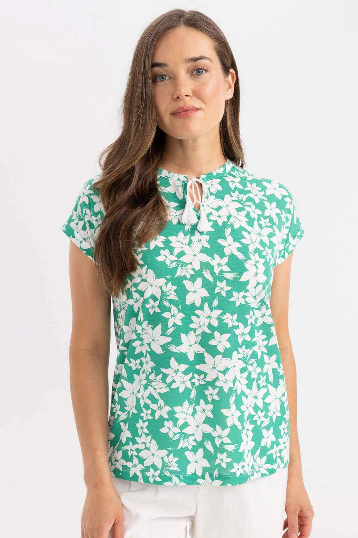 DeFacto-Apache Collar Patterned Short Sleeve T-Shirt C9378AX24SM 1