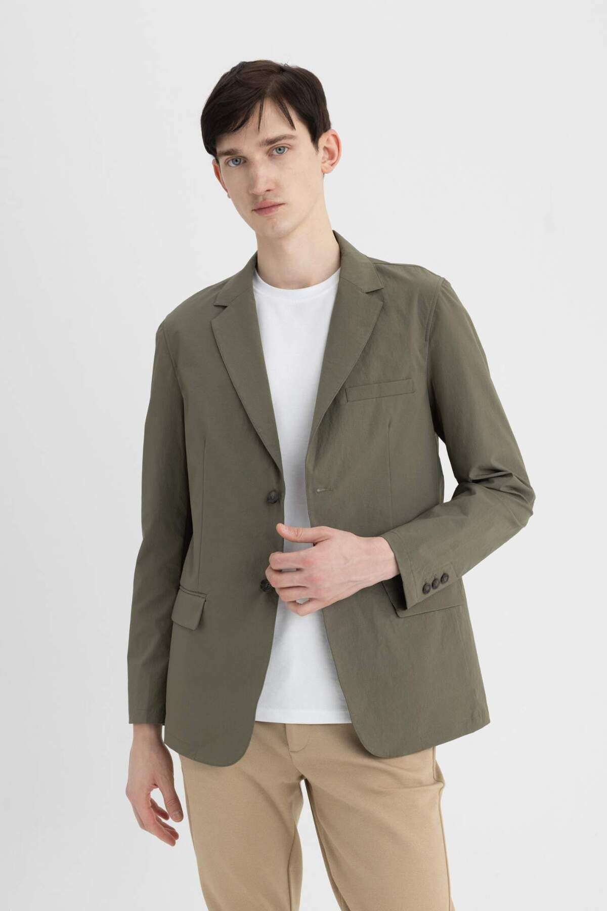 DeFacto-Regular Fit Jacket Collar Buttoned Lined Basic Plain Blazer Jacket B7179Ax24Sp 5