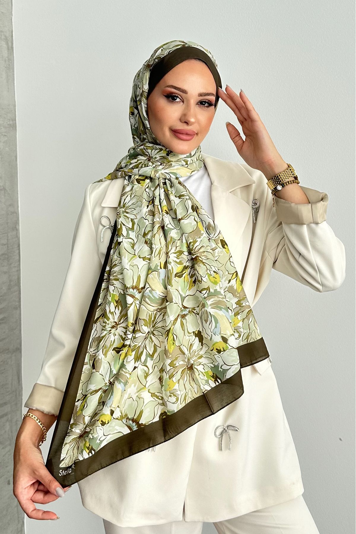 Stella Eşarp-Lotus Flower Pattern Khaki Color Soft Cotton Shawl 5