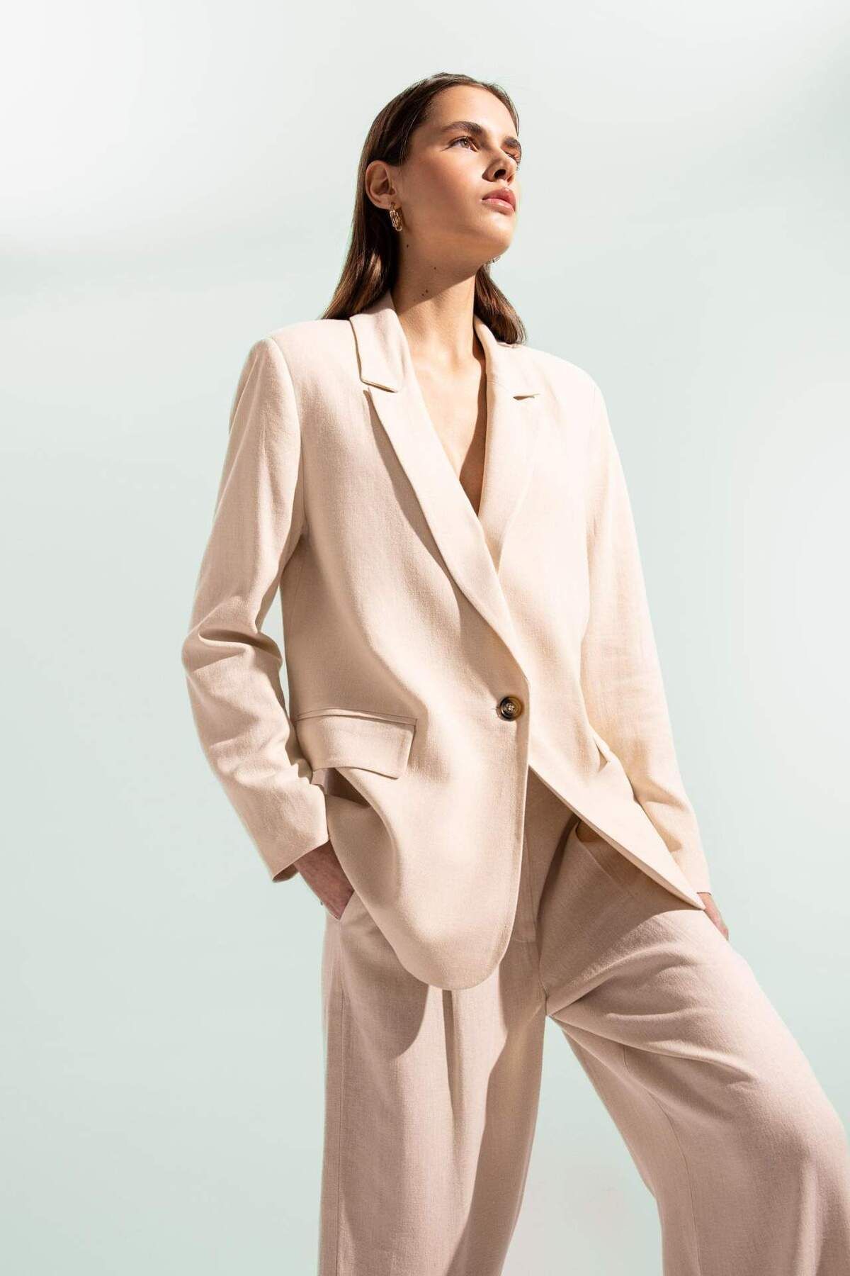 DeFacto-Regular Fit Double Breasted Lapel Linen Blend Button down Blazer Jacket Z8528Az24Sm 3
