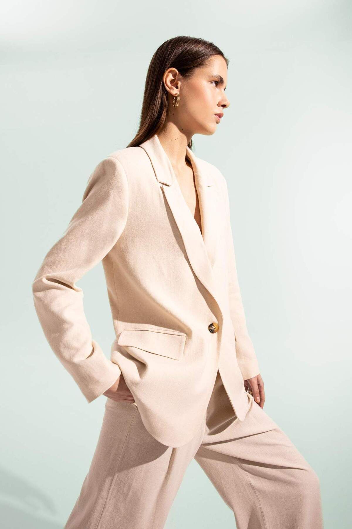 DeFacto-Regular Fit Double Breasted Lapel Linen Blend Button down Blazer Jacket Z8528Az24Sm 2