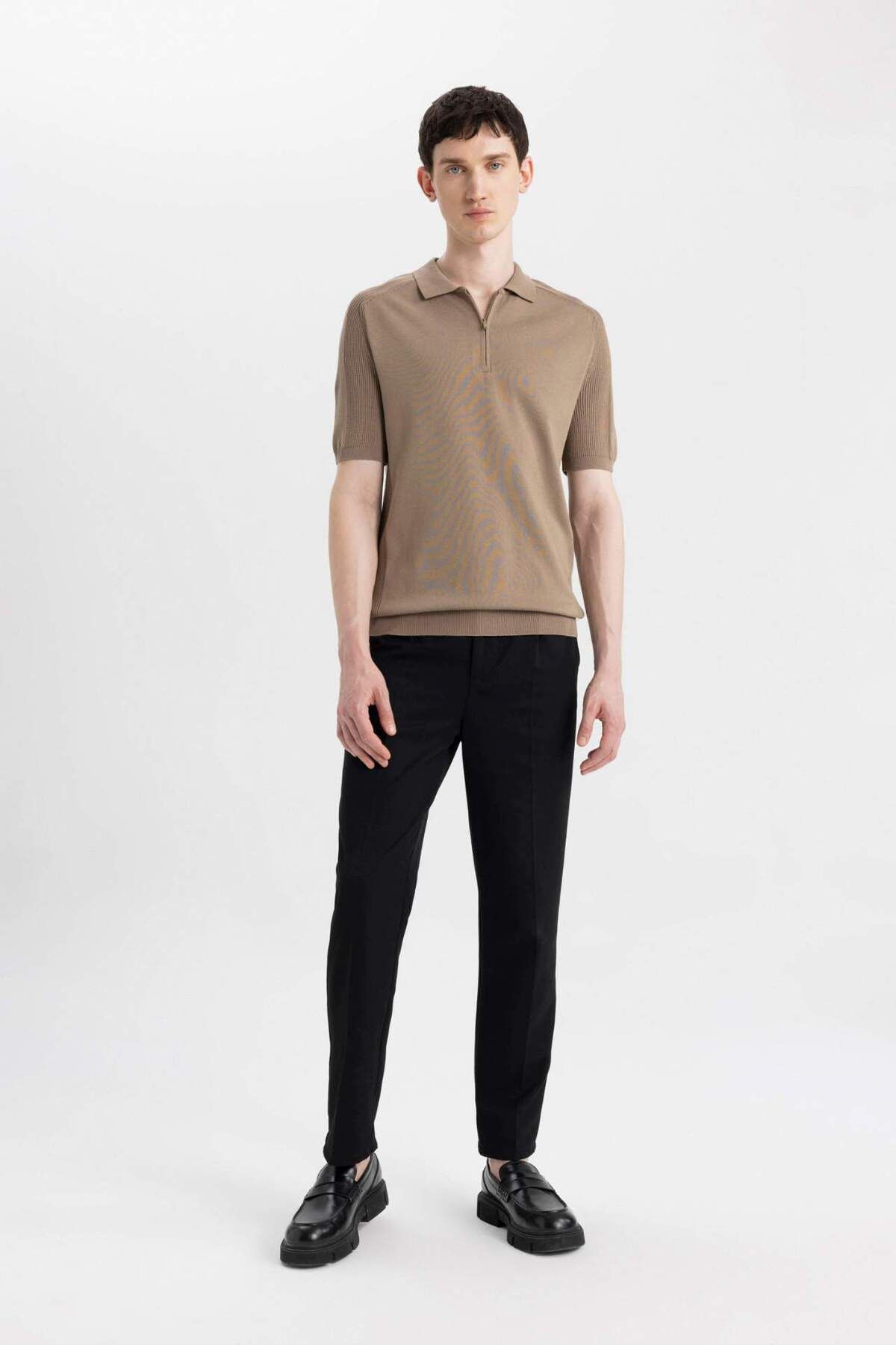 DeFacto-Slim Fit Slim Fit Polo γιακά με κοντό μανίκι Basic μονόχρωμο πλεκτό μπλουζάκι με φερμουάρ C4917AX24SM 2