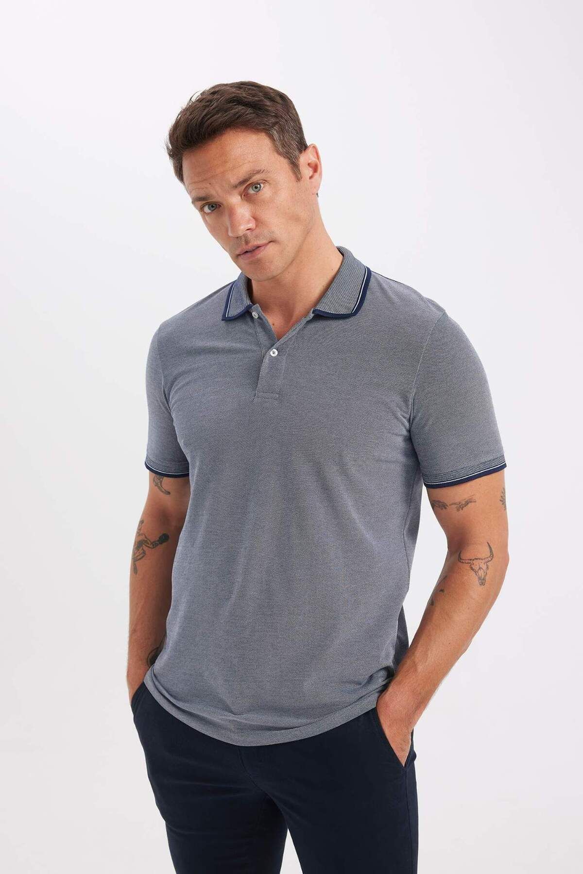 DeFacto-Slim Fit, nem hajlítható póló nyakú karszalagos pamut póló D0033axns 3
