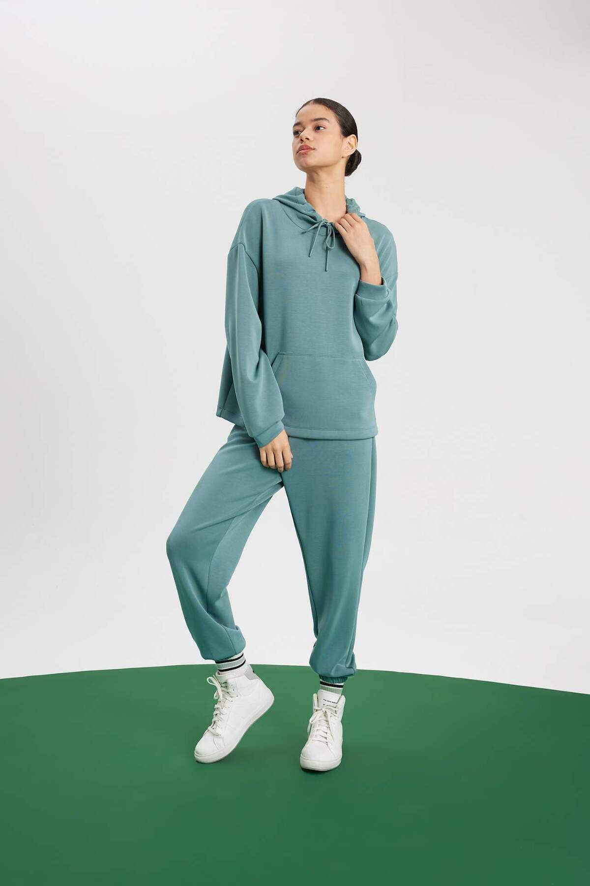 DeFacto-Modal Fit Jogger-Jogginghose – Doppeltaschen, gerader Schnitt B1794ax24sp 2