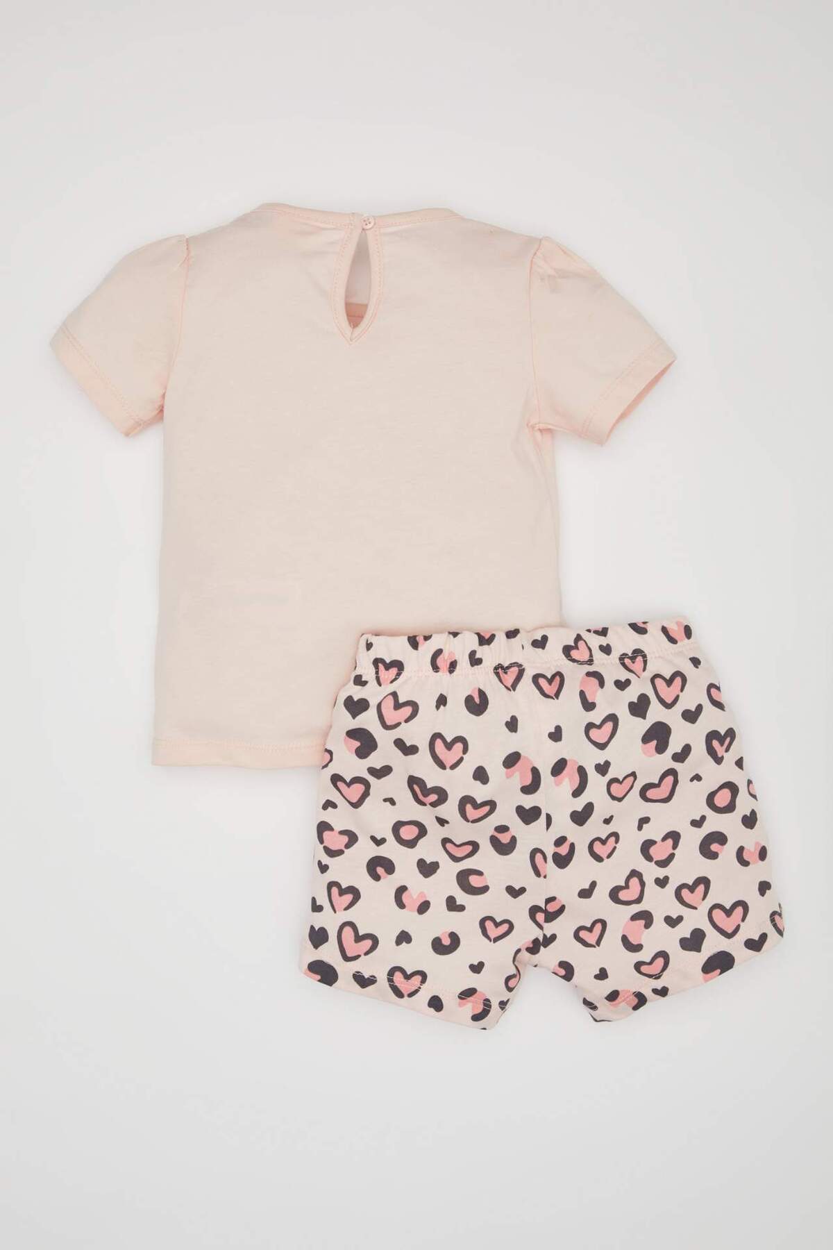 Defacto Kız Bebek Leopar Desenli Penye Kısa Kollu Şortlu Pijama Takımı C0911A524HS fotoğrafı 5 (önizleme)