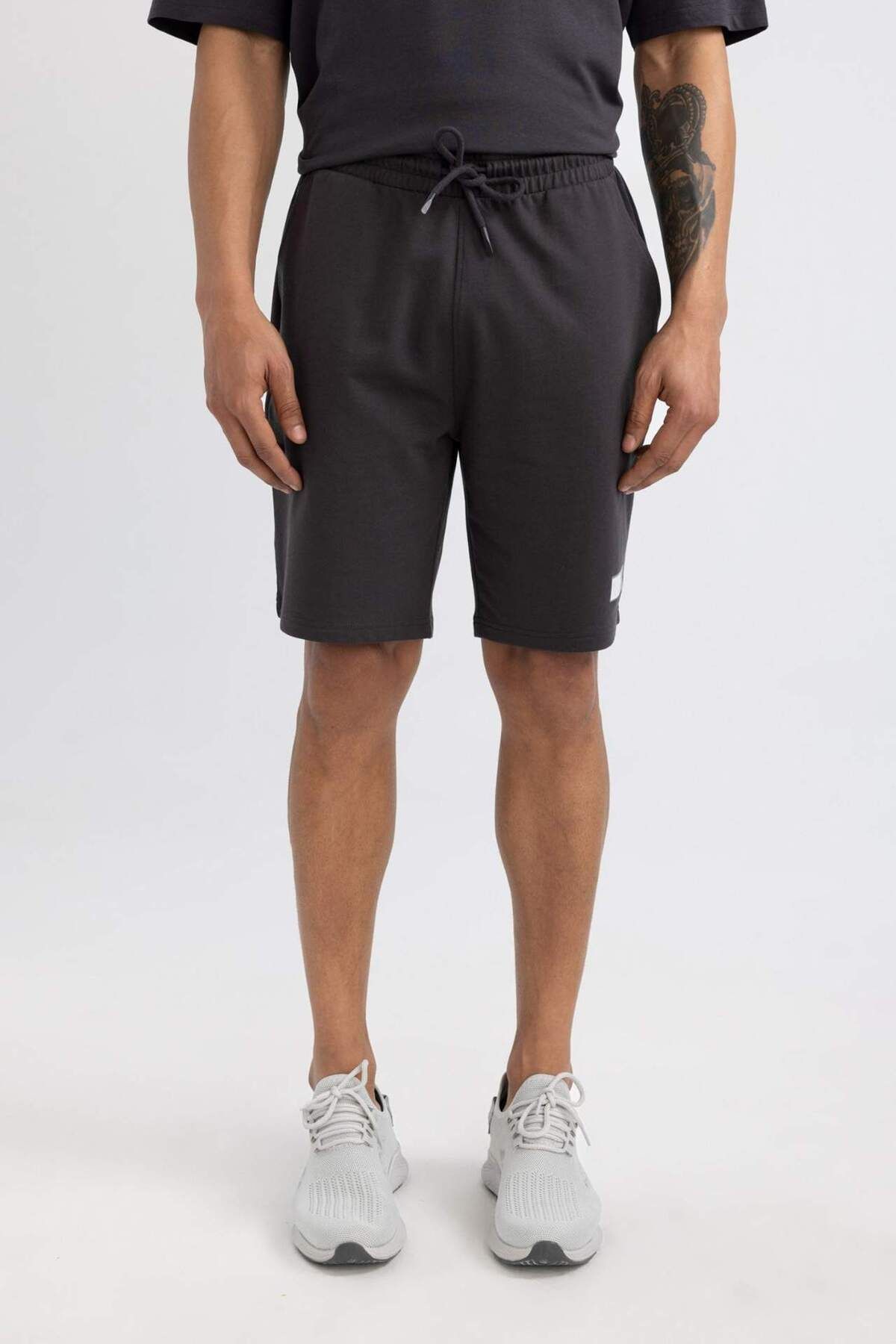 DeFacto-Short Leg Fit Slim Fit Sweatshirt Stoff - Shorts A1625ax24sm 6