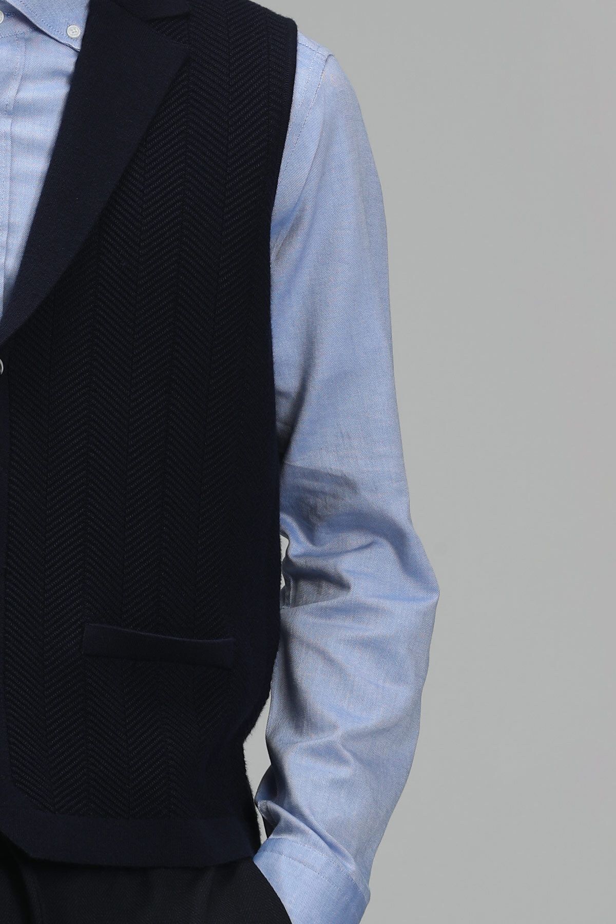 Lufian-Level V Neck Vest Navy Blue 3