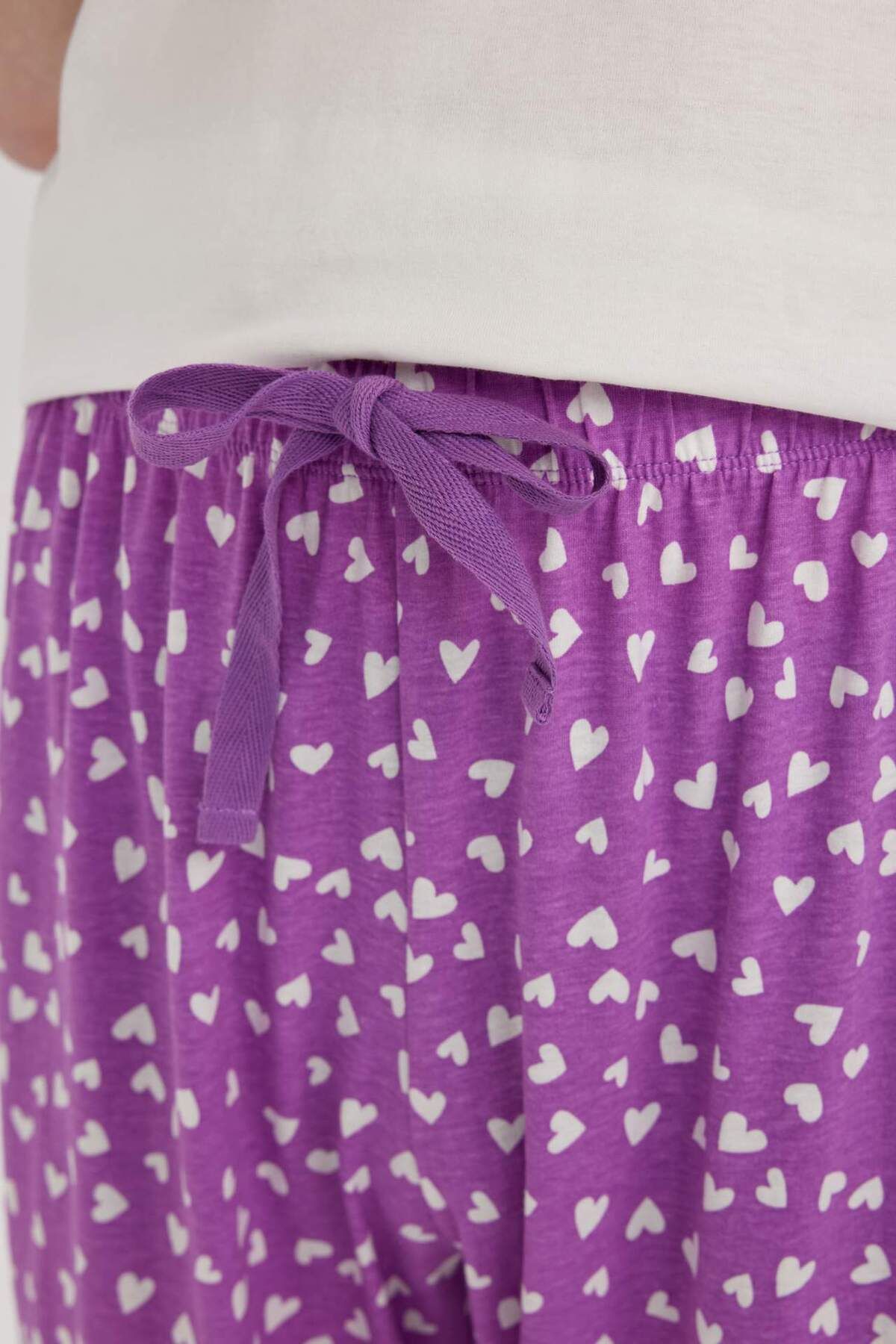 DeFacto-Regular Fit Casual Heart Pattern Pajamas Bottoms-Fall in Love B6196Ax24Sp 5