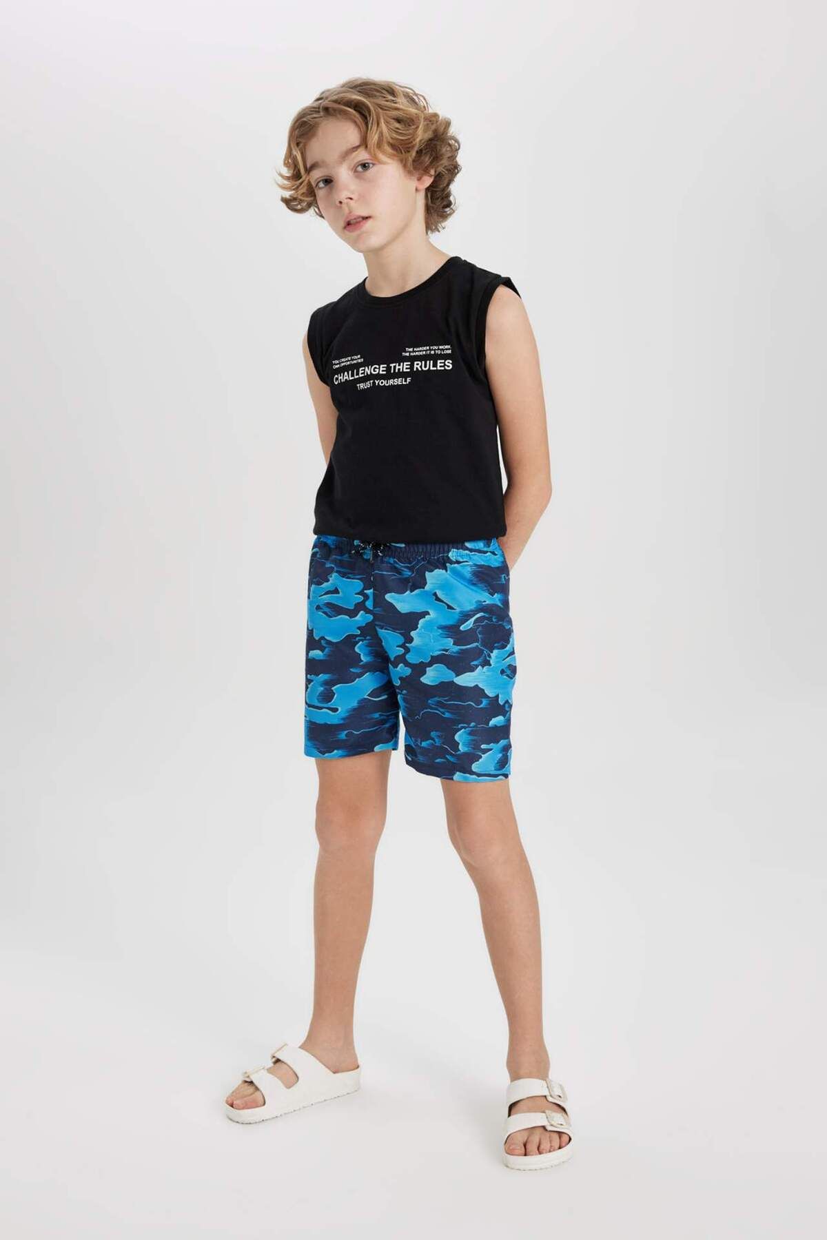 DeFacto-Boy's Patterned Swim Shorts B7424A824Hs 2