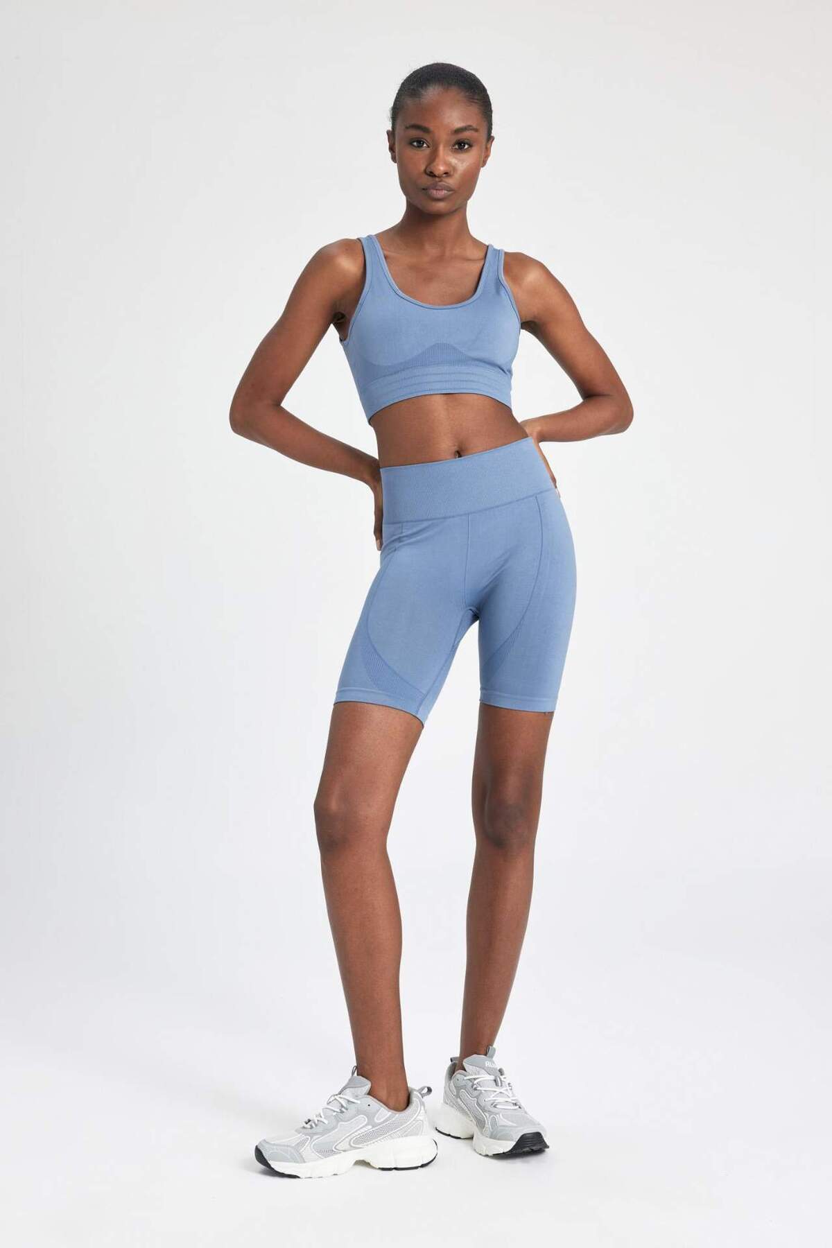 DeFacto-DeFactoFit Biker Taille Saran Seamless Sportler Biker B4569AX24SP 4