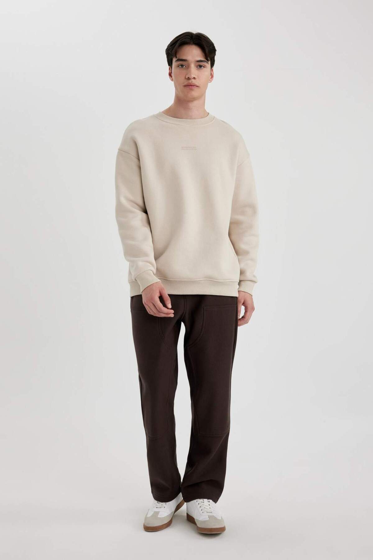 DeFacto-Jogginghose Oversize Wide Fit Gerade Bein mit Taschen C5383AX24SP 3