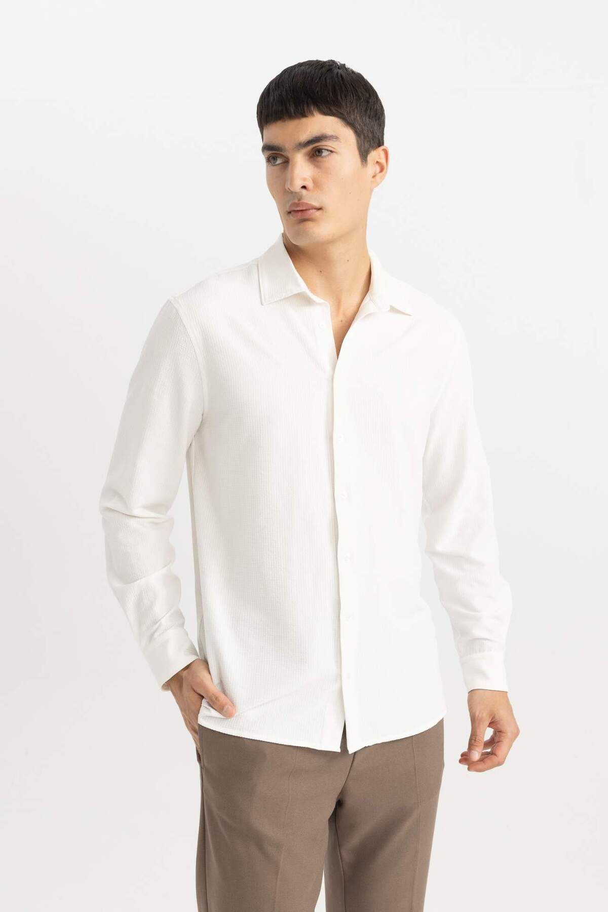 DeFacto-Modern Fit Polo Collar Basic Plain Crinkle Long Sleeve White Shirt B7384Ax24Sp 4
