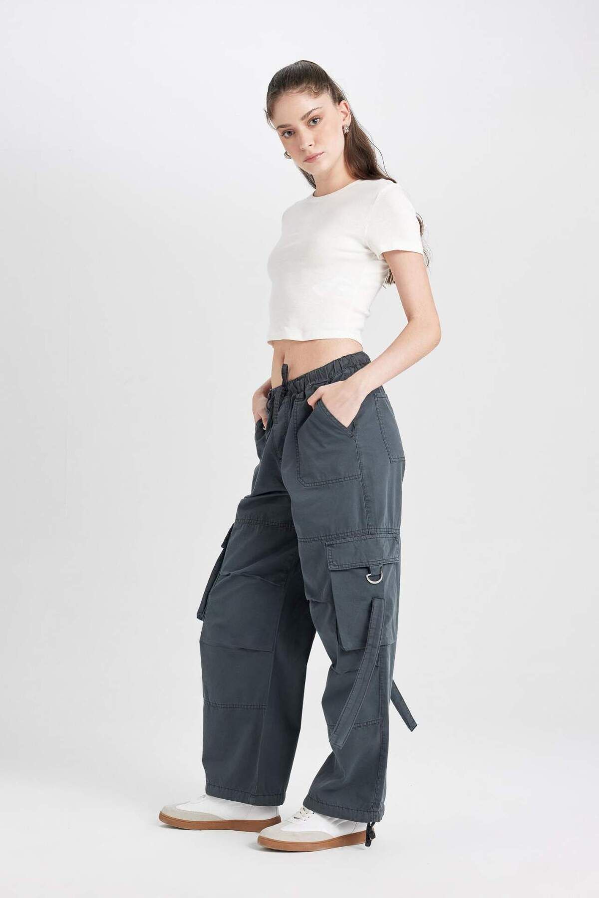 DeFacto-Wide Leg Gabardine Trousers - Straight Lace-Up, Regular Waist, Cargo Pocket B1205Ax24Sp 3