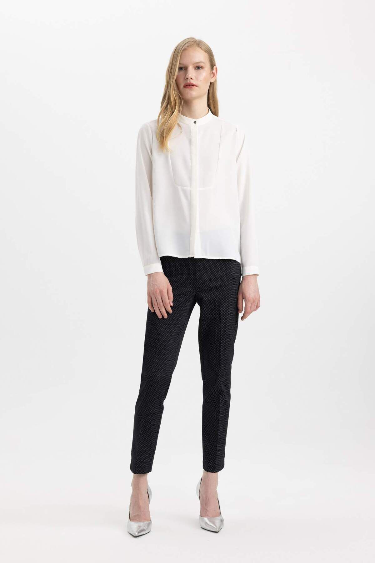 DeFacto-Regular Fit Judge Collar Crepe Long Sleeve Shirt C1137Ax24Sp 2