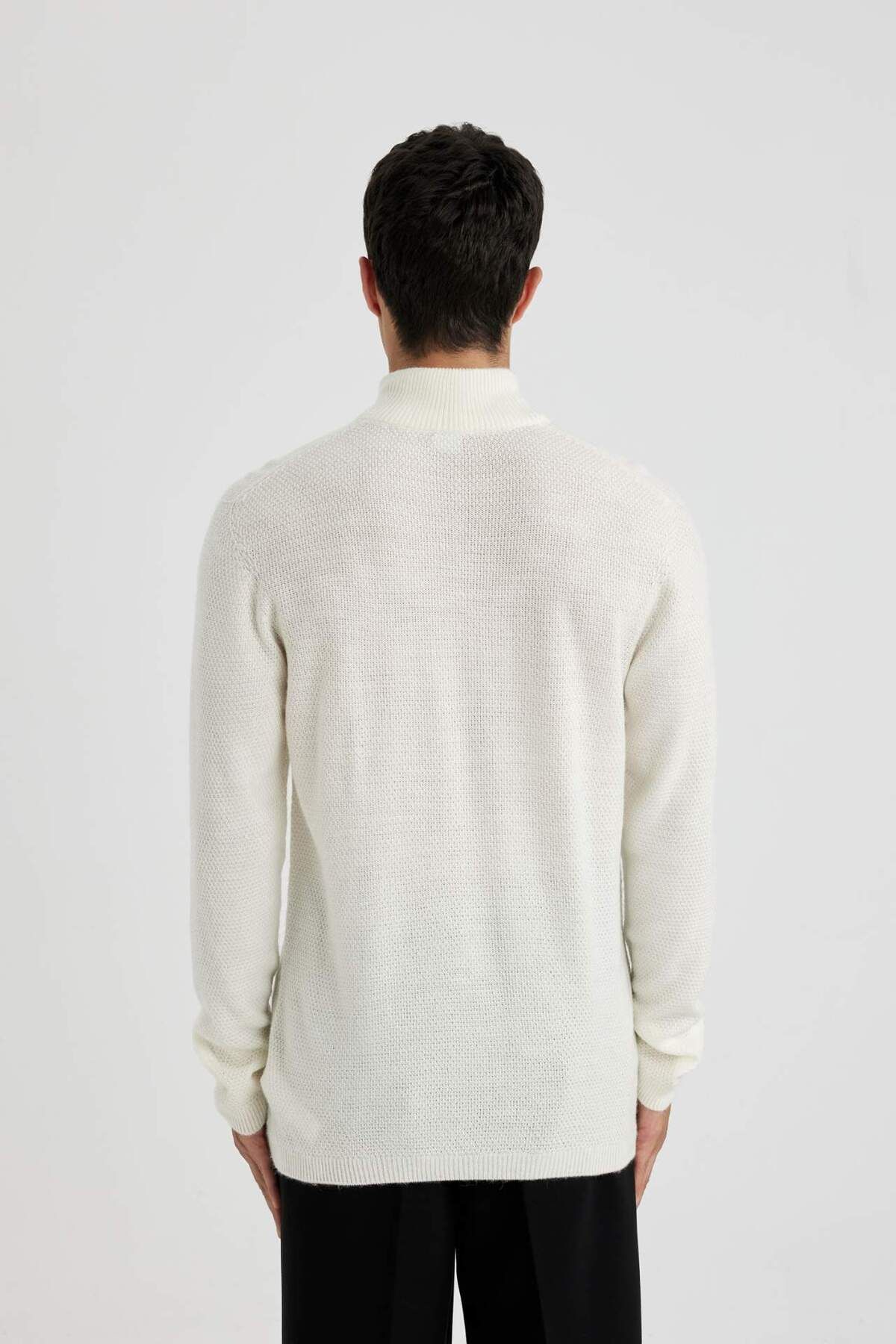 DeFacto-Standard Fit Regular Cut Turtleneck Basic Plain Knitwear Sweater B9708Ax24Sp 7
