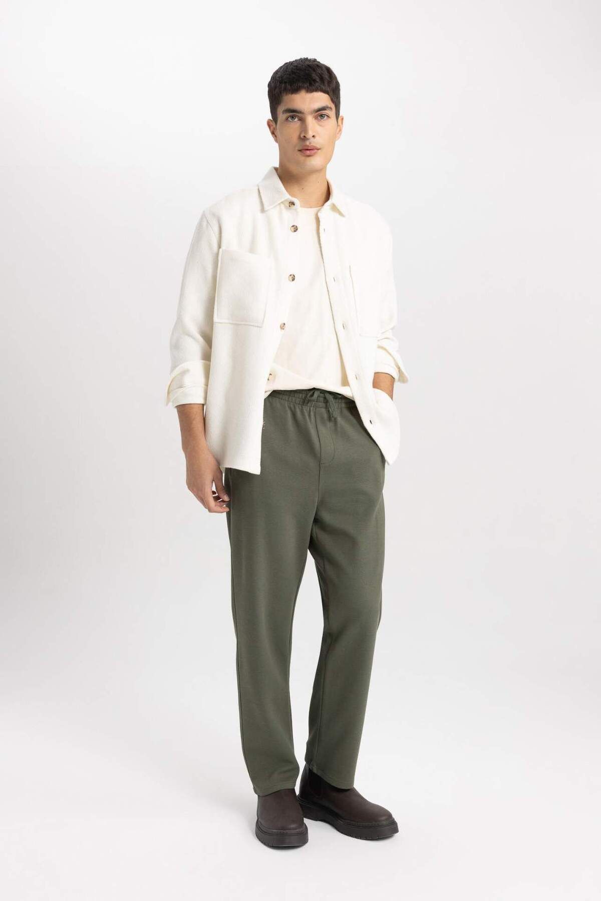 DeFacto-Relax Fit Hose mit Schnürung in der Taille und geradem Bein mit Taschen B7334AX23WN 6