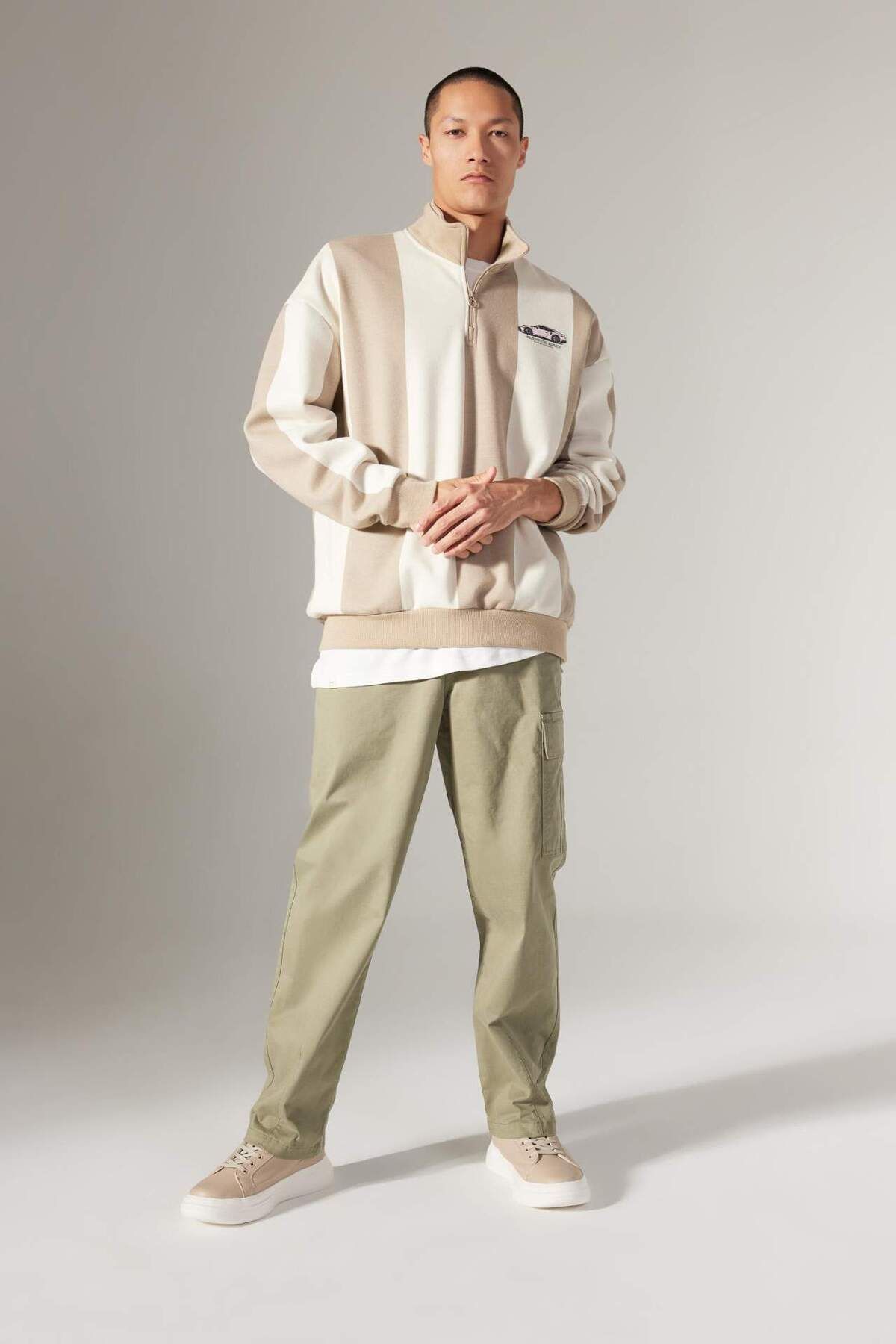 DeFacto-Gabardine-Hose Baggy Fit Gerade Beinform Mit Tasche B3664AX23AU 4