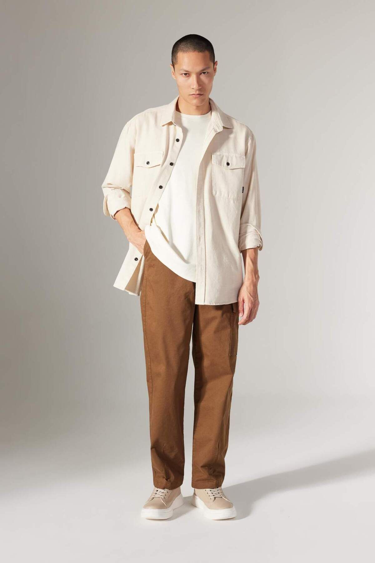 DeFacto-Gabardine-Hose Baggy Fit Gerade Beinform Mit Tasche B3664AX23AU 4