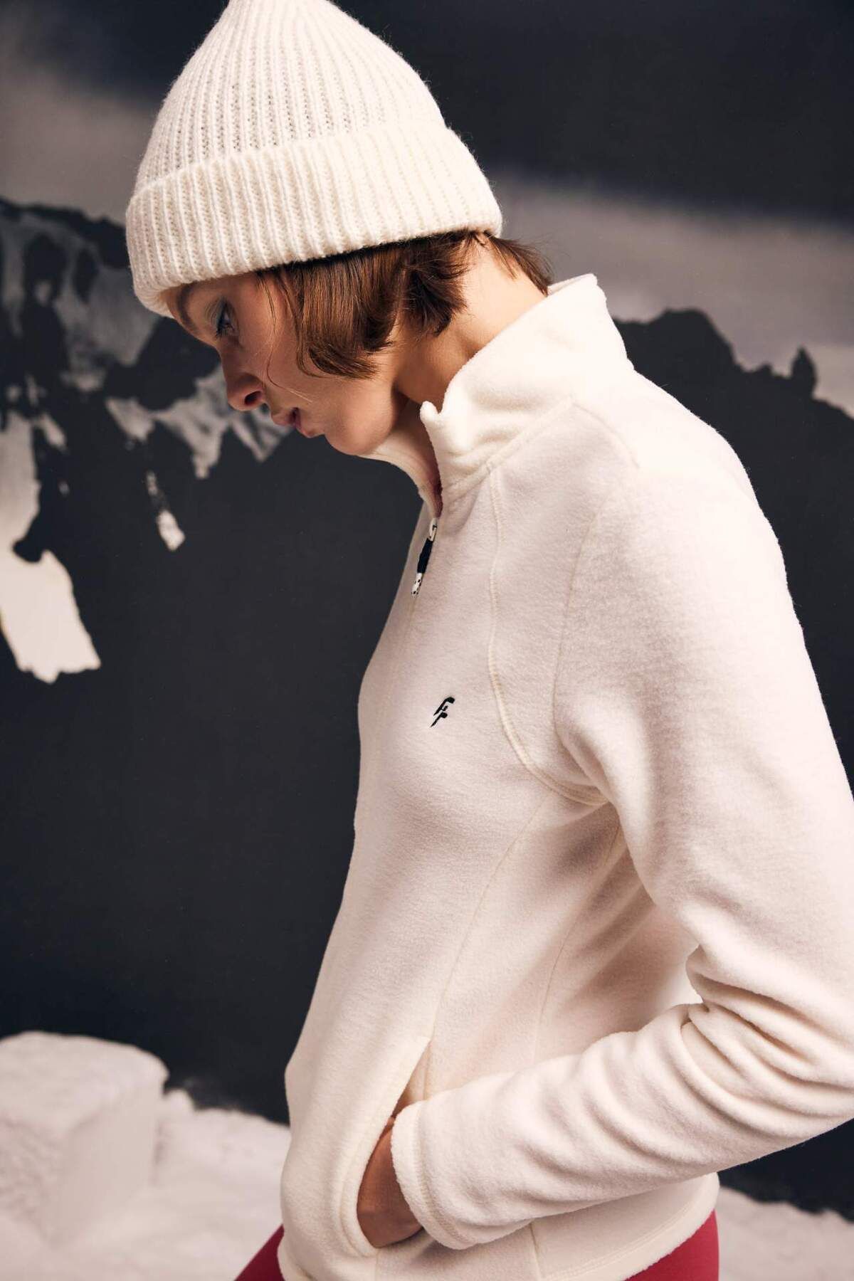 DeFacto-Defactofit Standard Fit Zipper Collar Slogan Printed Fleece Cardigan A4500Ax23Wn 3