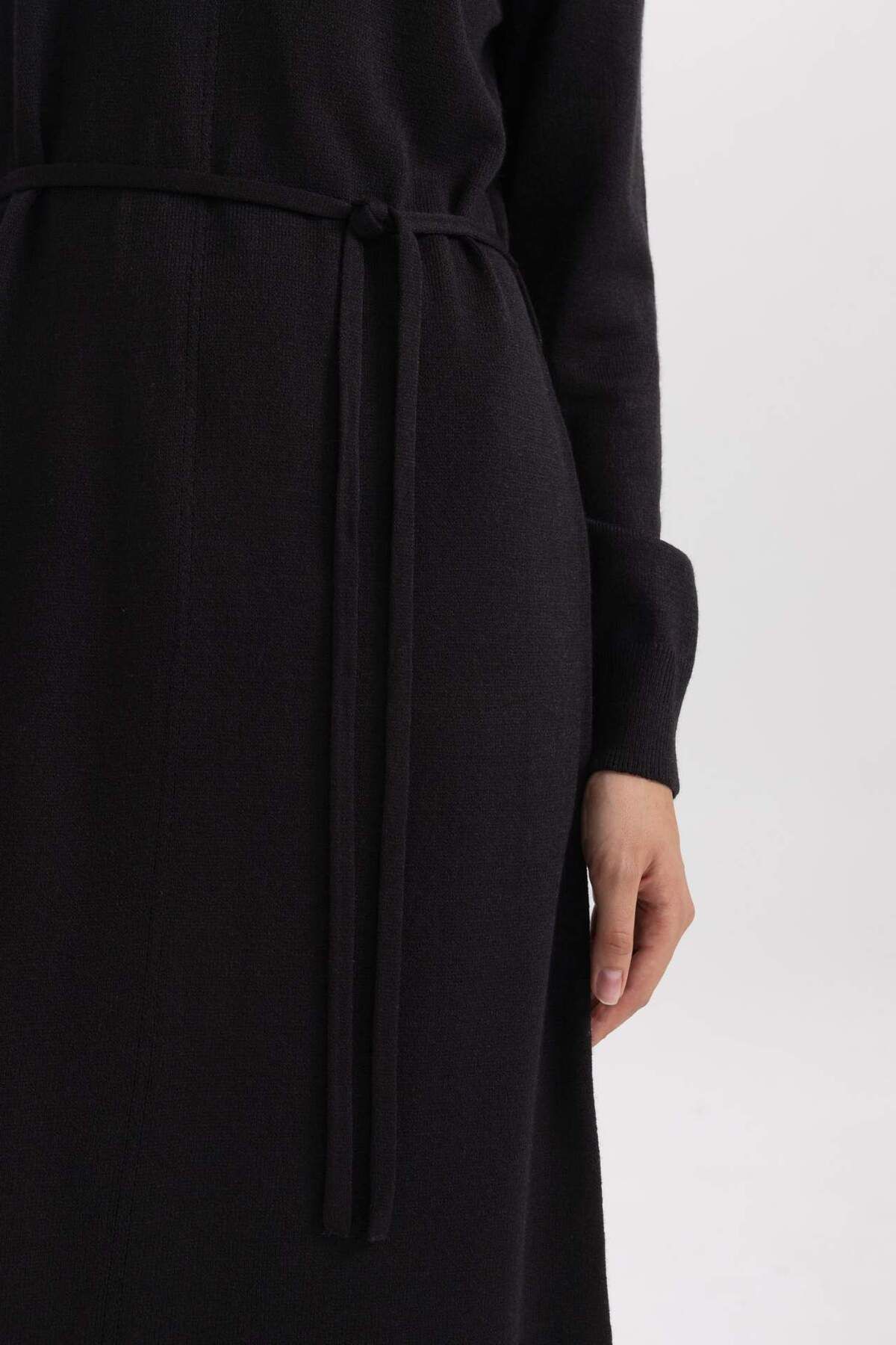 DeFacto-Regular Fit Halber Rollkragen Basic Plain Schlitz Langarm Maxi Strickkleid A9807AX23WN 5