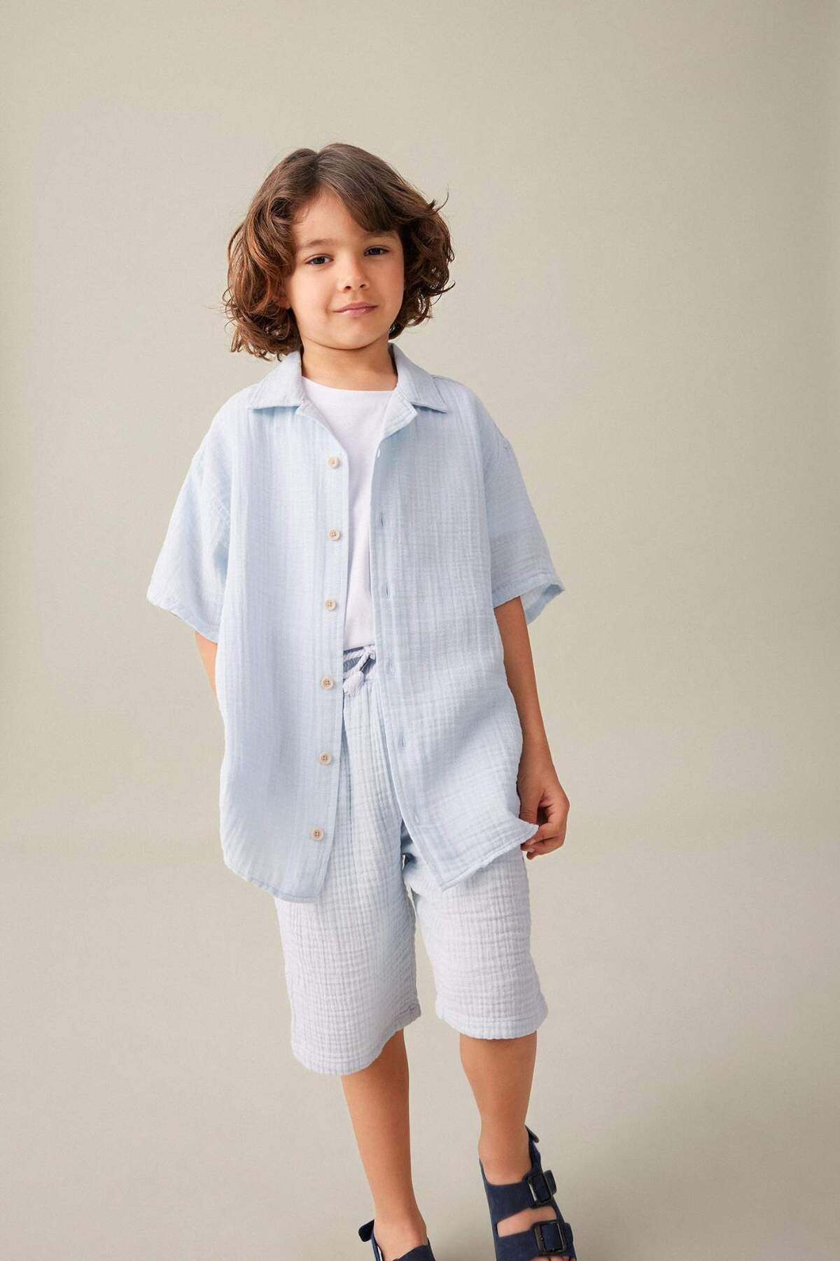 DeFacto-Boy's Regular Fit Muslin Shorts Z5370A623Sm 3