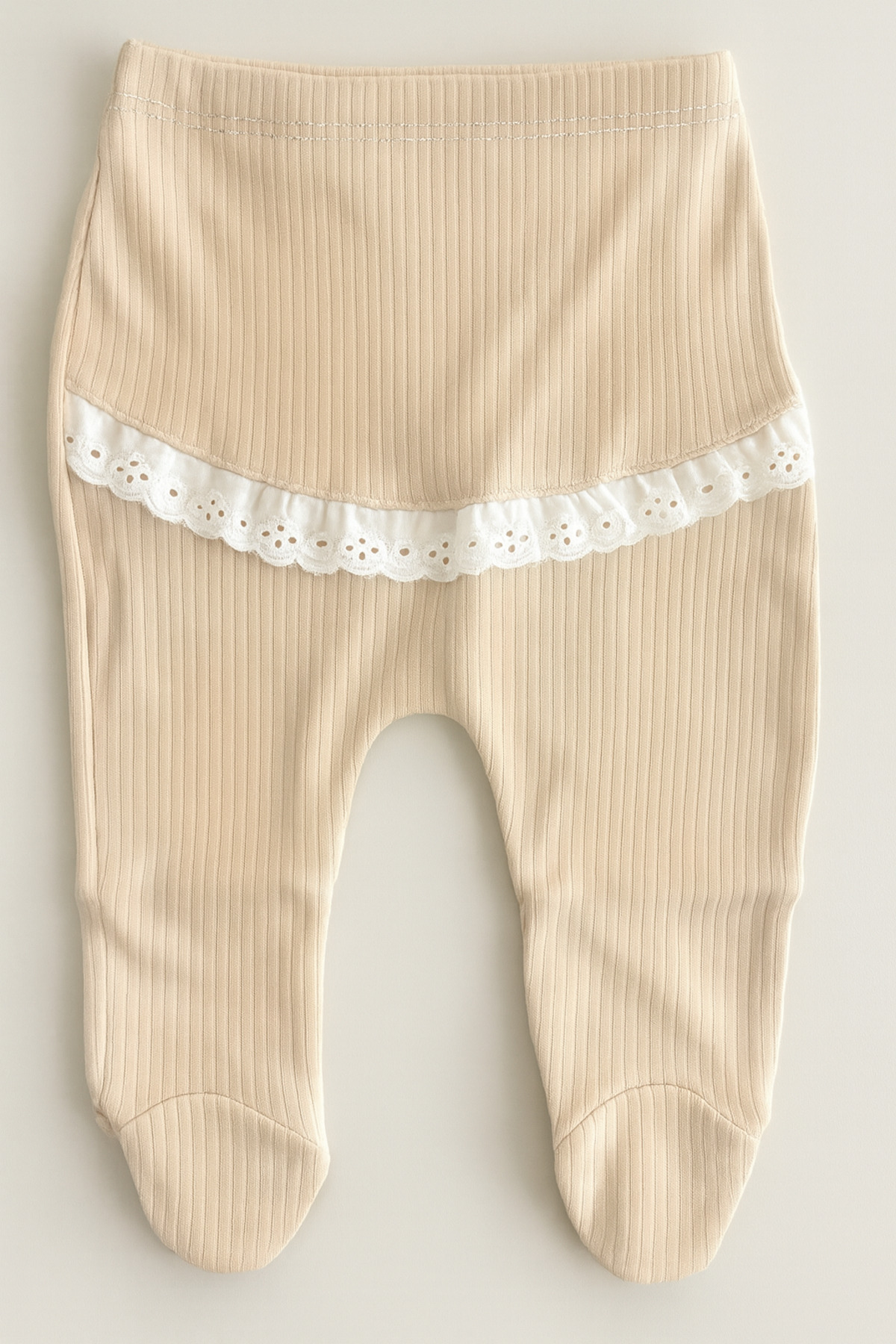 mia mia Yenidoğan Dantel Yakalı Kız Bebek 5 parça Kutulu Set fotoğrafı 6 (önizleme)