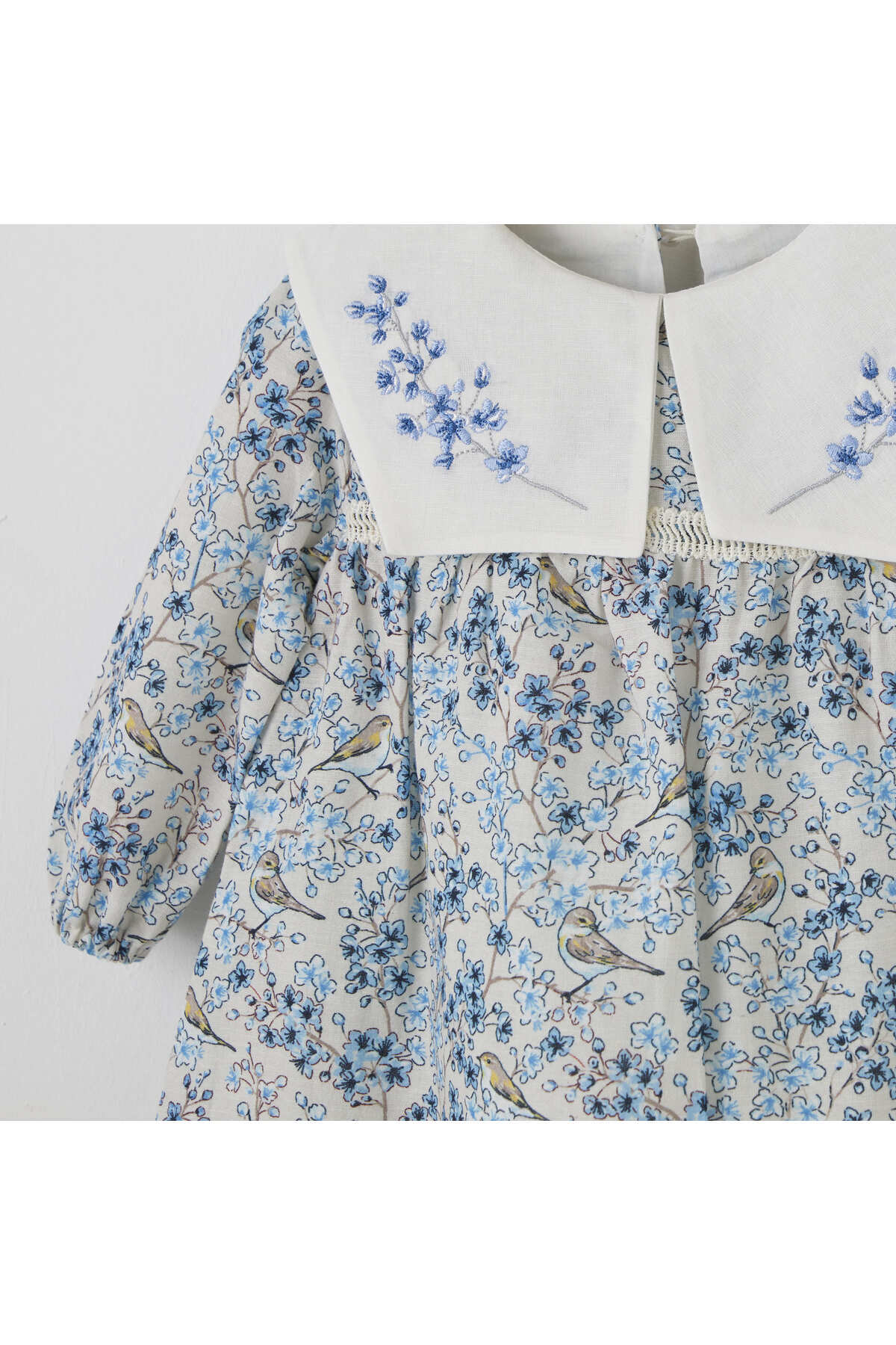 Maya And Luca Bloomy Spring Desenli Uzun Kollu Motif İşlemeli Mavi Elbise fotoğrafı 7 (önizleme)