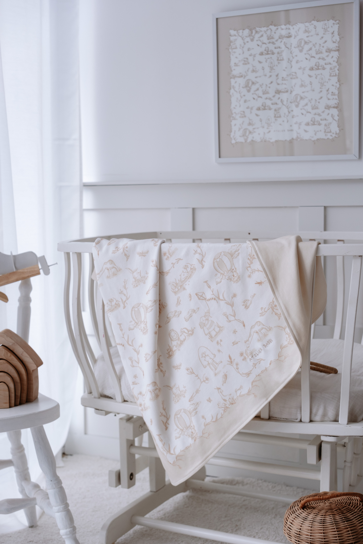 Atelier Babbi %100 Pamuk Çift Taraflı Bebek Battaniyesi - Toile De Jouy / Bej fotoğrafı 3 (önizleme)