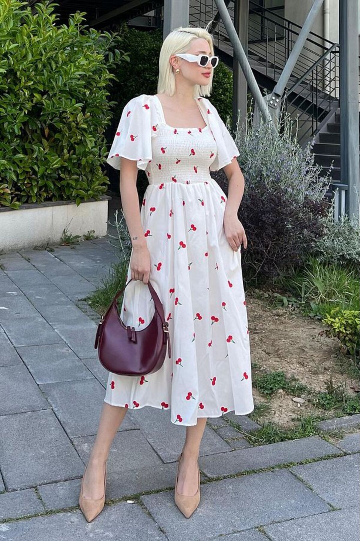 GALAVİP-White Cherry Patterned Midi Dress with Elastic Waist 6