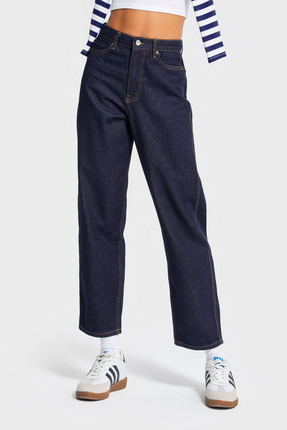 it's basic Kadın İndigo Renk 7w5-50 Relax Fit %100 Koton İç Boy 69cm %100 Kot...