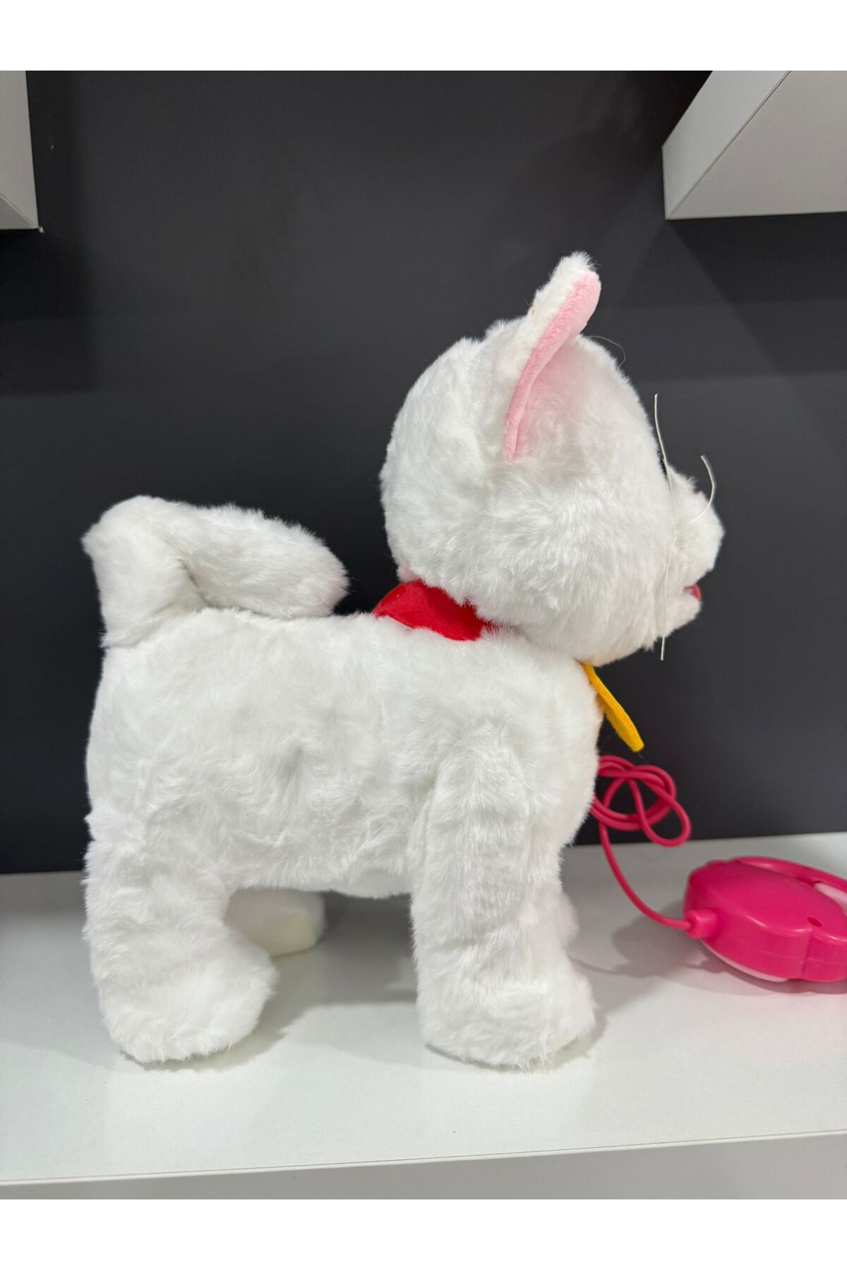 soft toys müzikli yürüyen,miyavlayan ,tekrar eden kumandalı kedi fotoğrafı 2 (önizleme)
