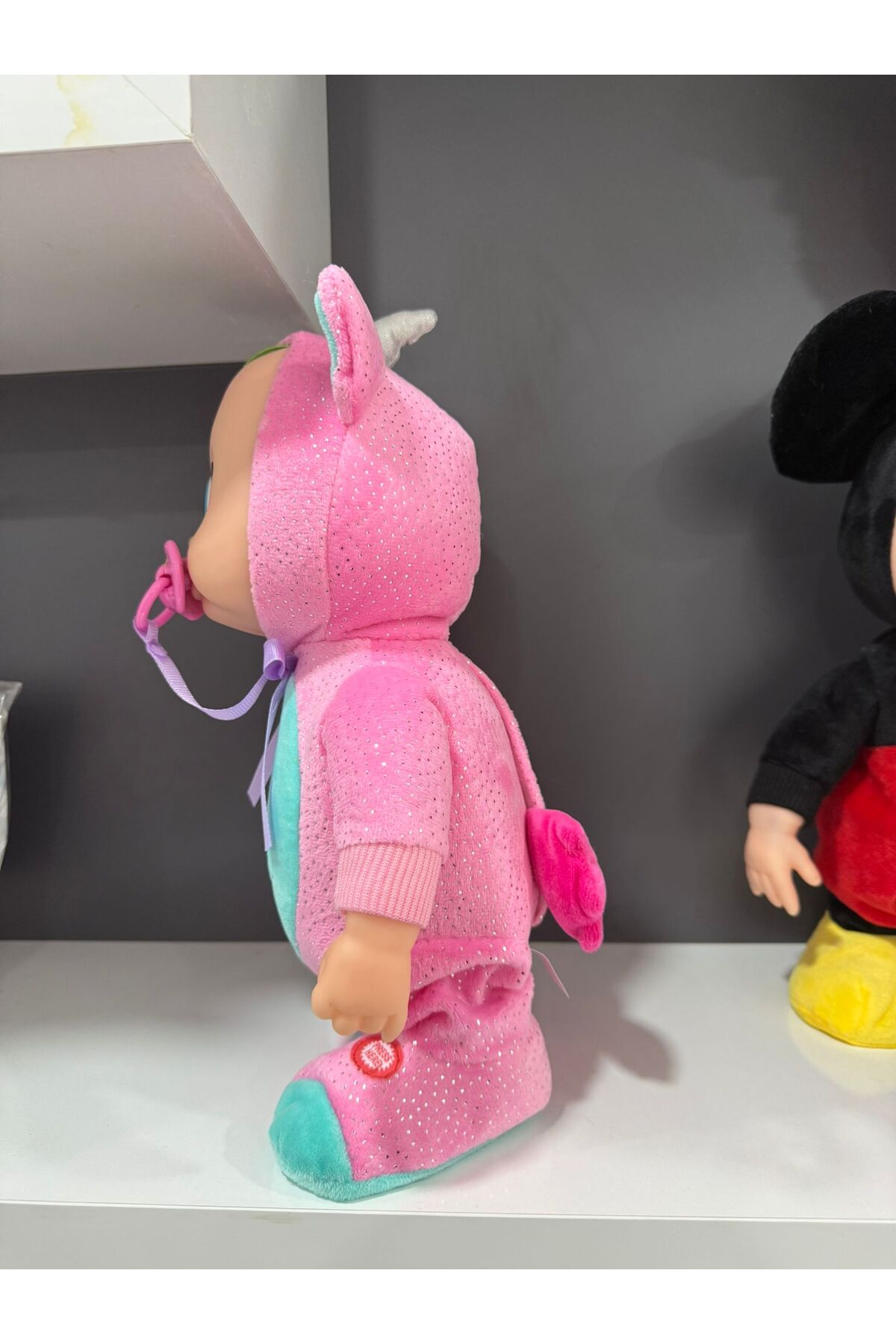 Happy Toys Cry Baby Ağlayan bebek yürüyen ve dans müzik bebek