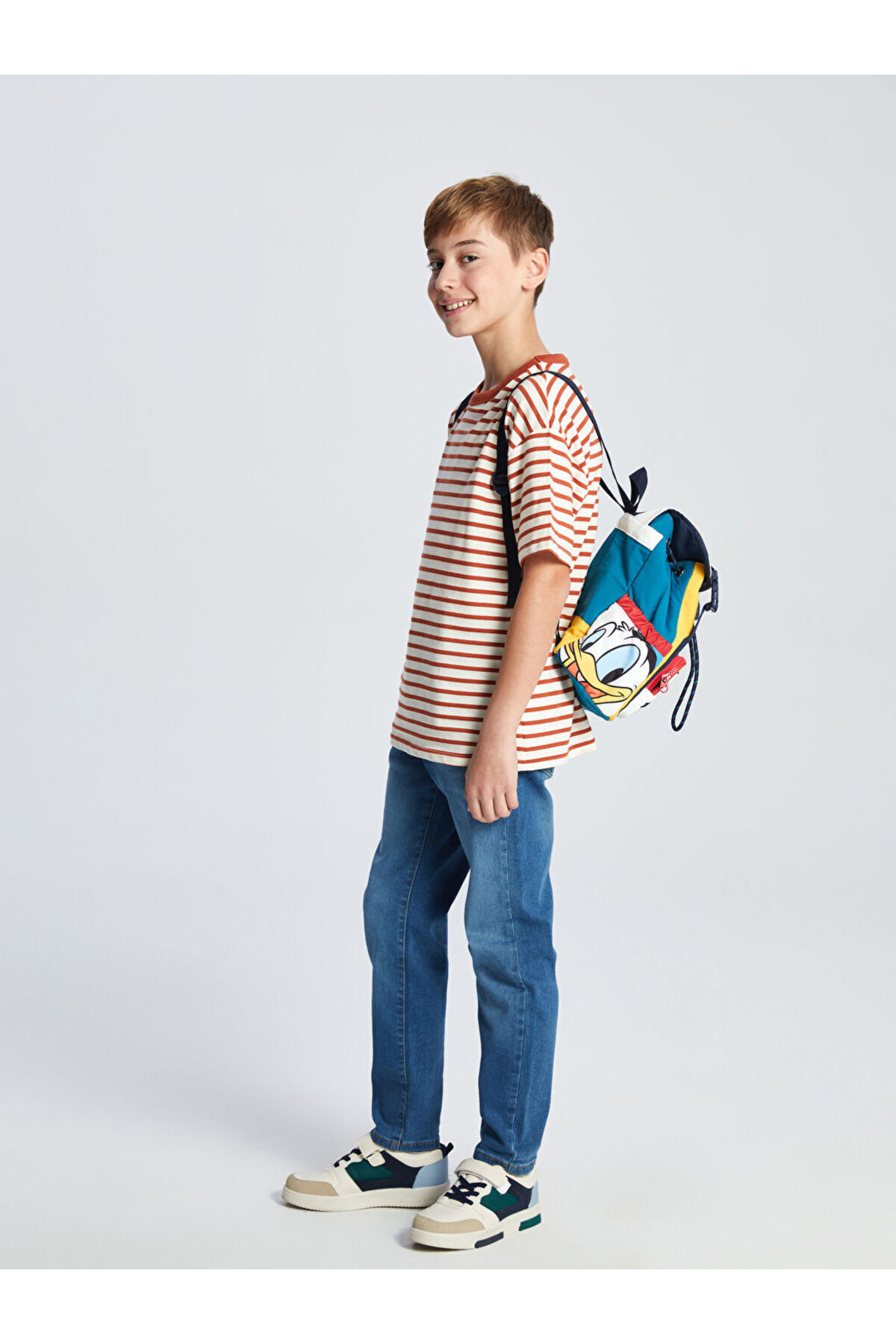 LC Waikiki-Sparkling Selections from Shining Store |   Goofy Printed Boy's Backpack 2