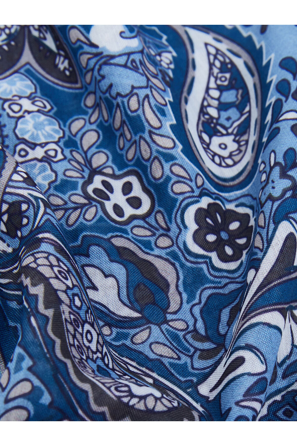 LC Waikiki-Sparkling Selections from Shining Store |   Patterned Women's Shawl 3
