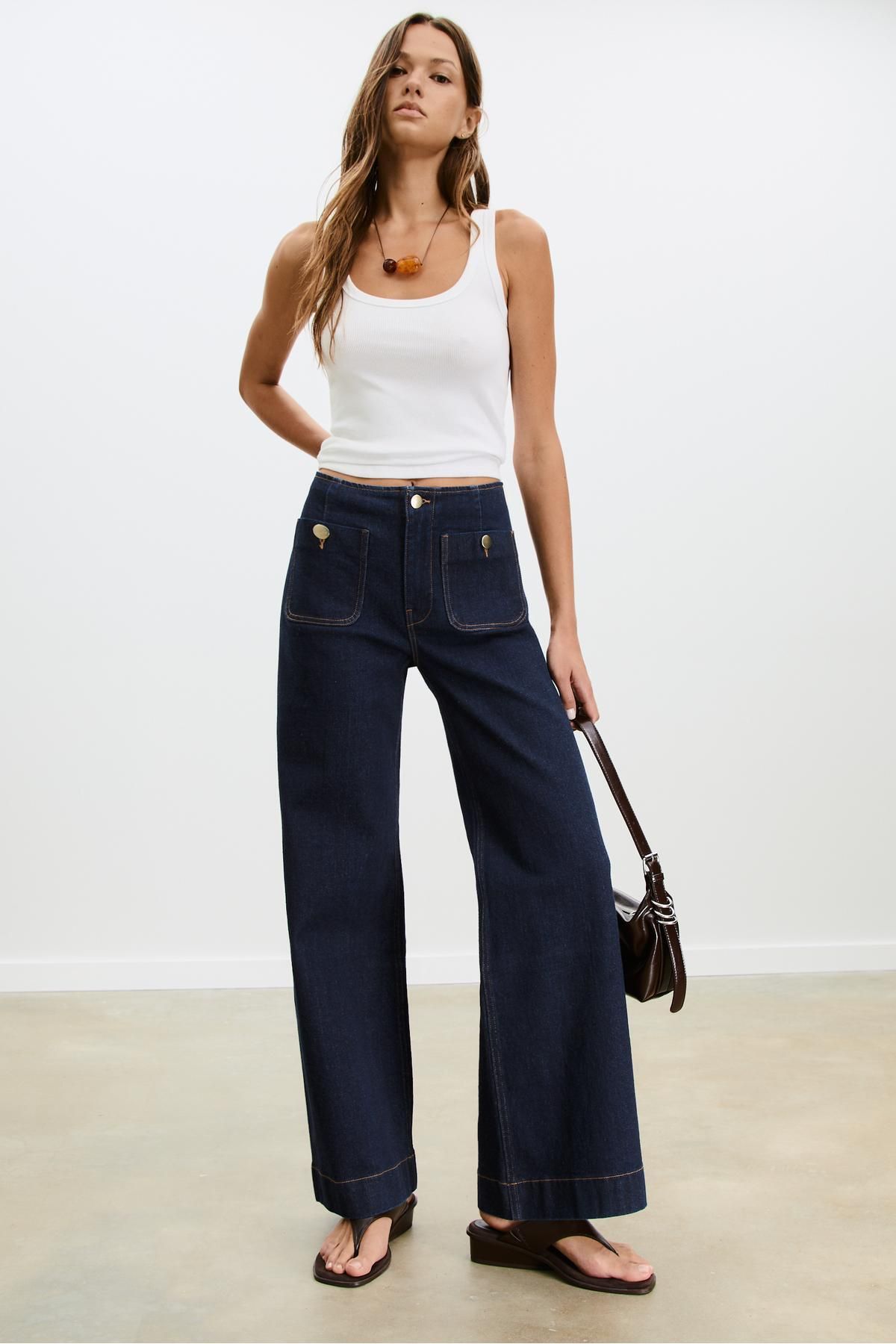 Stradivarius-D77 Minimalist jeans with pockets 1