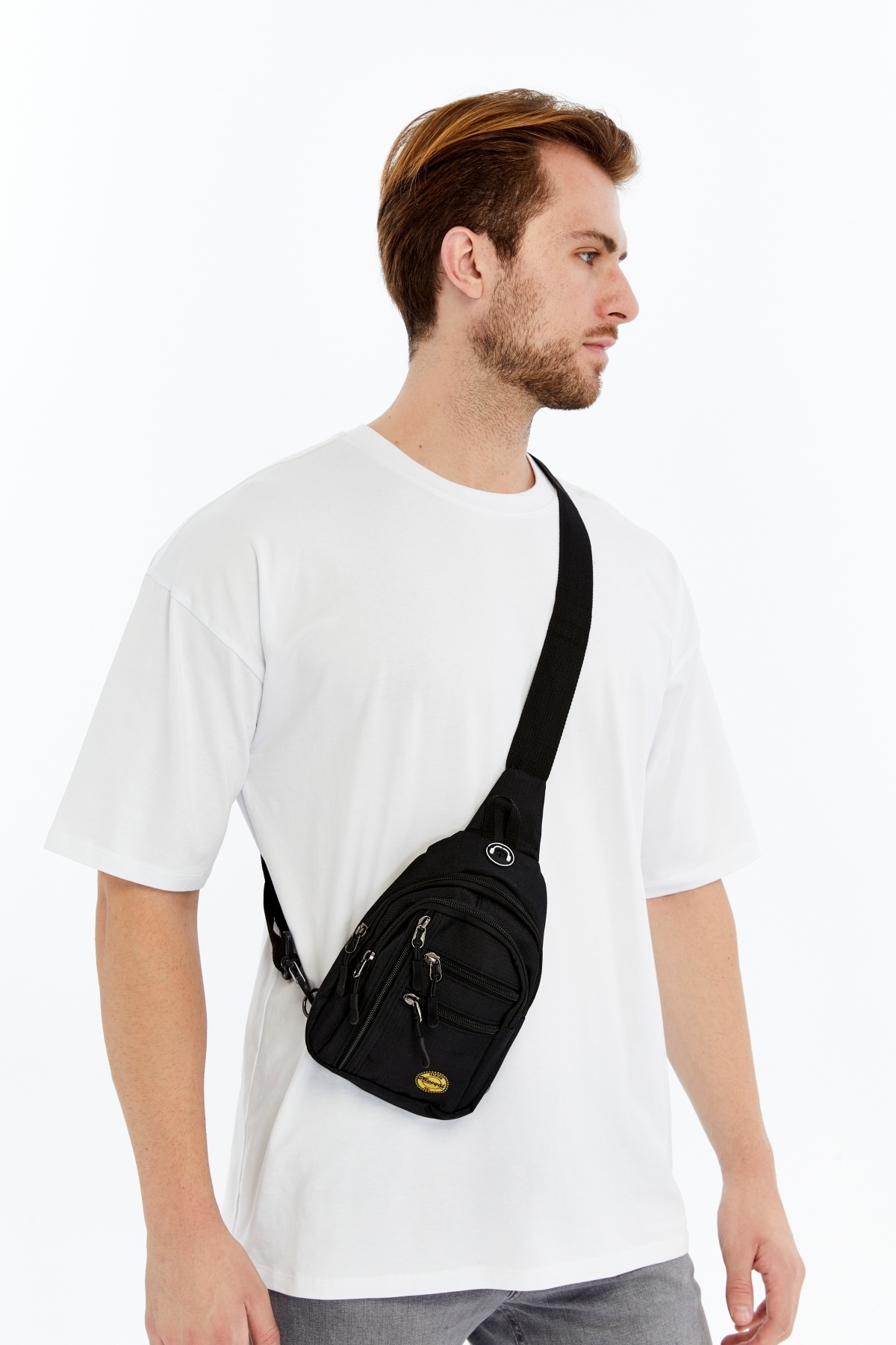 meeqat Unisex Siyah Su Geçirmez Usb Ve Kulaklık Girişli Mini Bel Ve Omuz Çanta Freebag