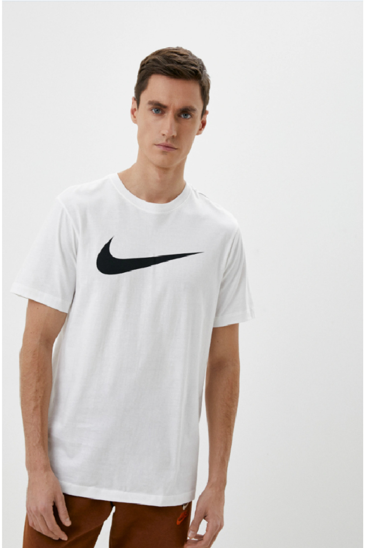 تی شرت ورزشی مردانه طرح Club Swoosh مشکی نایکی تی شرت ورزشی Nike