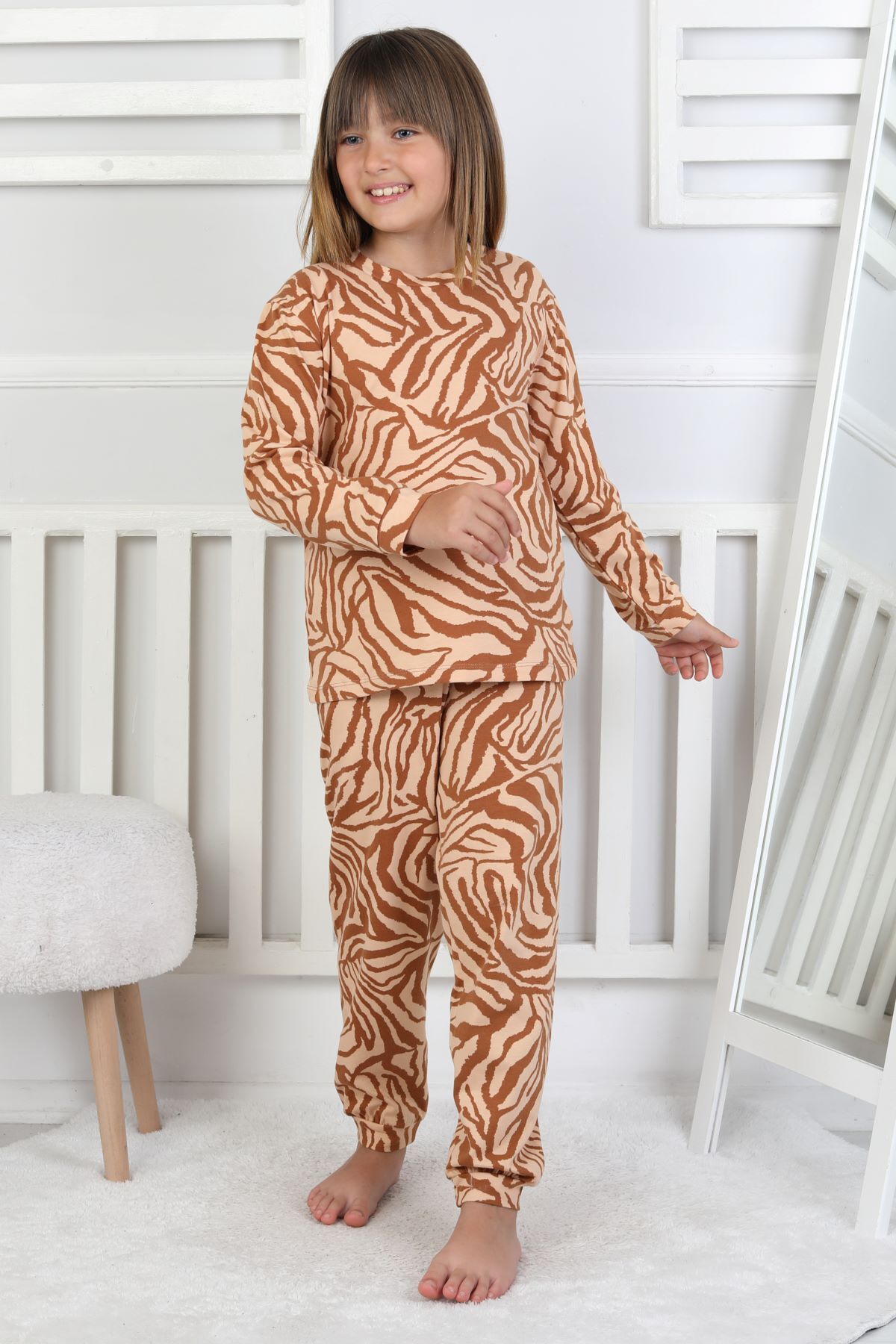 zuzunga Kaplan Desenli Kız Çocuk Pijama Takımı fotoğrafı 7 (önizleme)