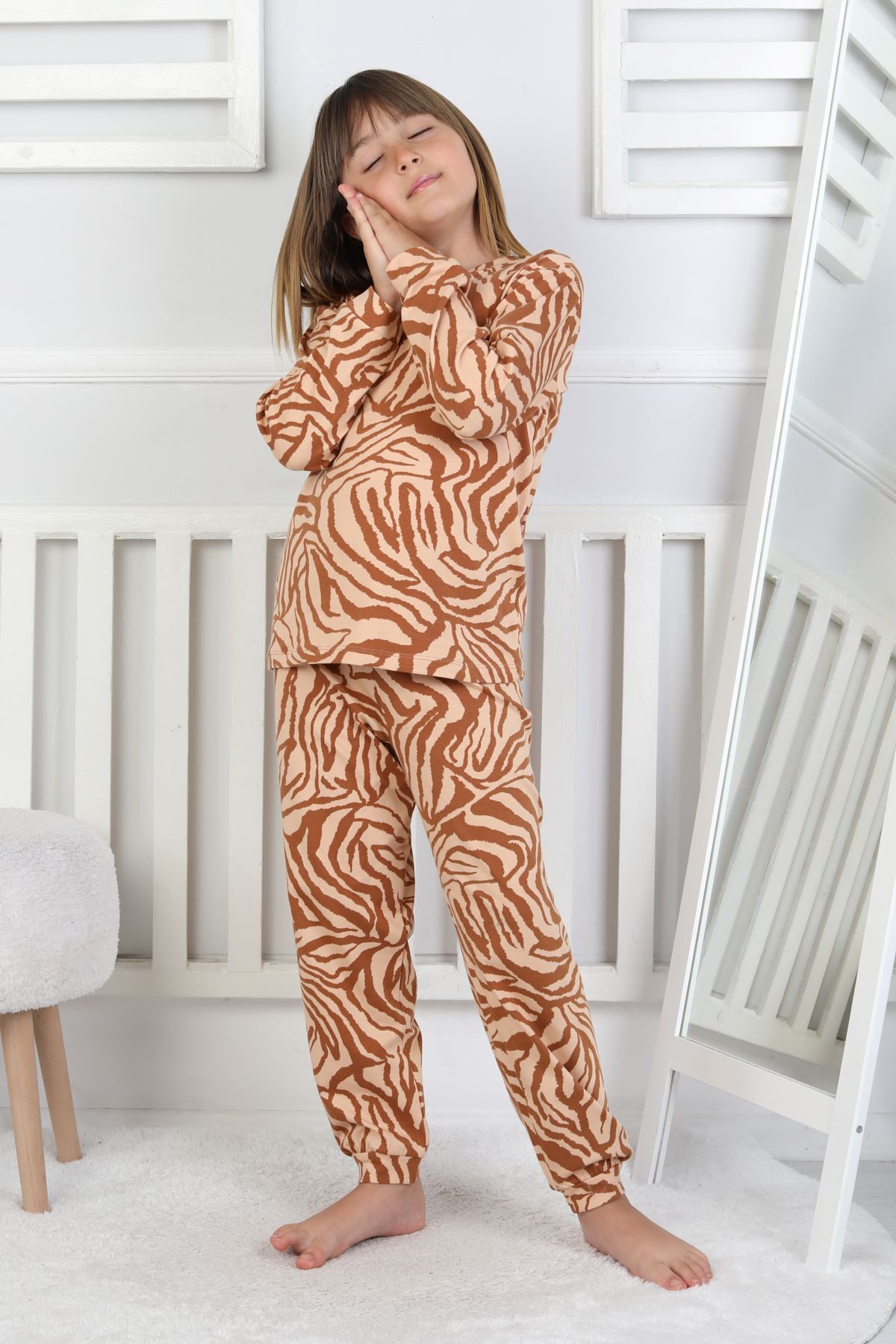 zuzunga Kaplan Desenli Kız Çocuk Pijama Takımı fotoğrafı 4 (önizleme)