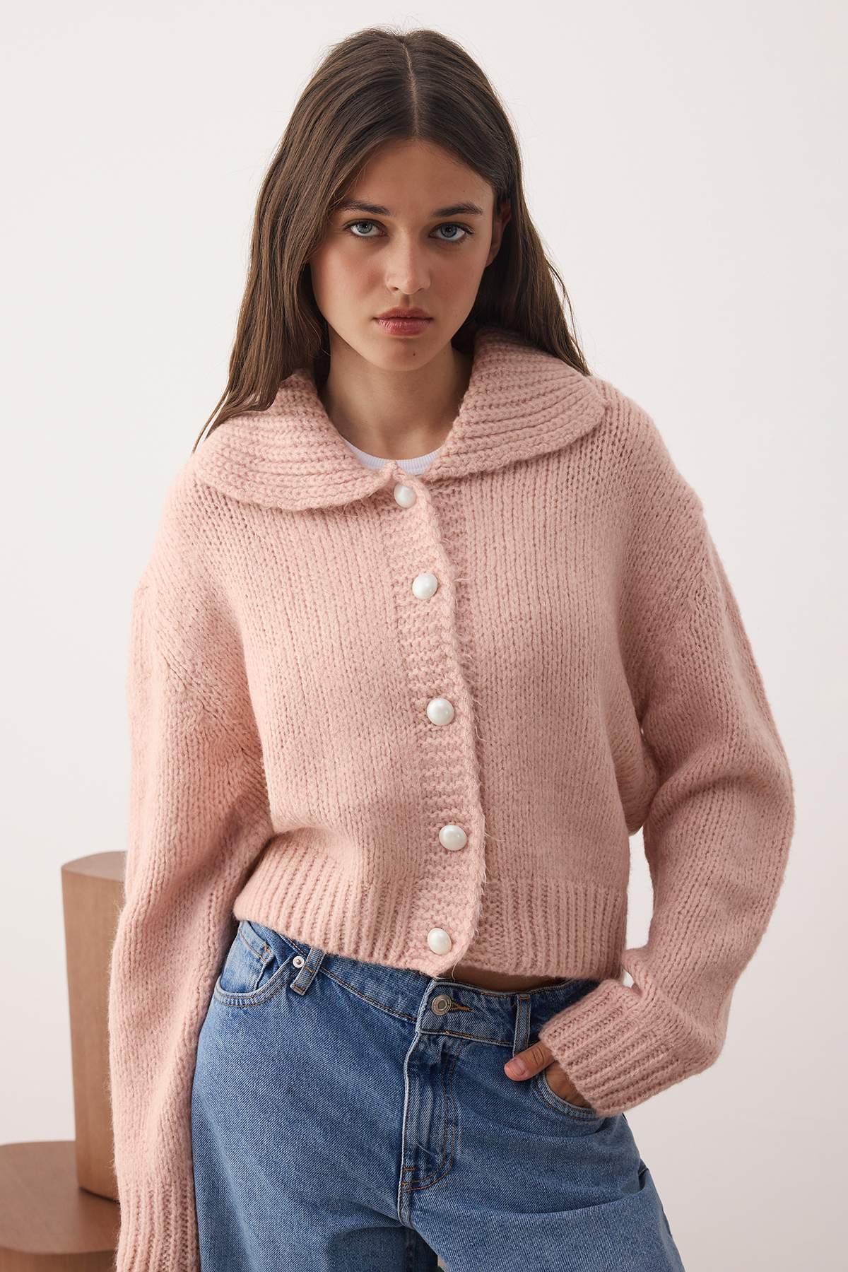 Trendyolmilla Pembe Oversize/Geniş Kalıp Crop Triko Hırka TWOAW26HI00179