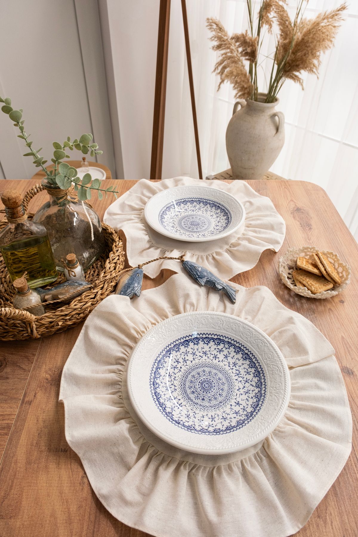 abidehanım-Breeze Ruffle |   7 Piece Tableware Set Ruffle Set 6 Pieces Tablecloth + 1 Piece Runner 3