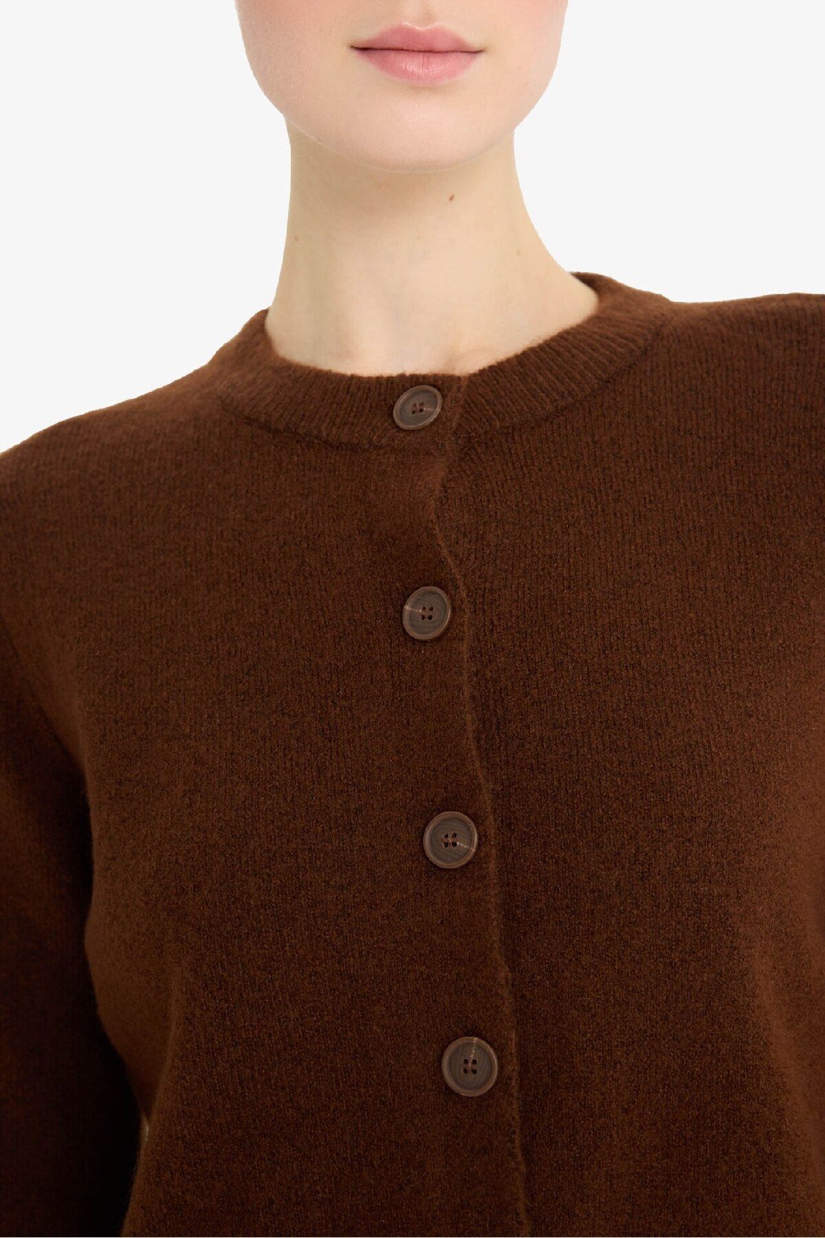 DeFacto-Regular Fit Crew Neck Basic Plain Button Soft Touch Soft Knitwear Cardigan E3654Ax25Wn 5