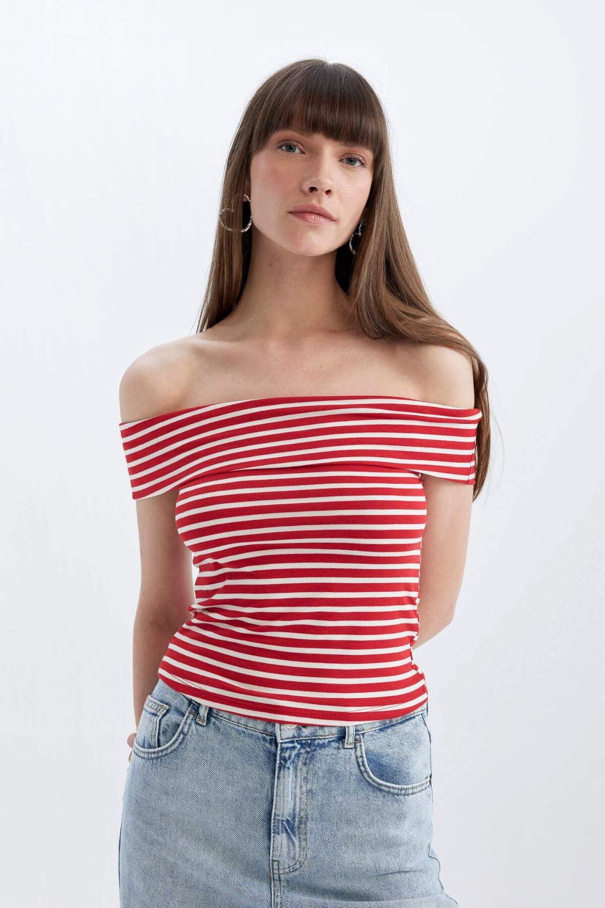 DeFacto-Kurzärmliges T-Shirt mit Schulterdetail D4143AX24SM 4