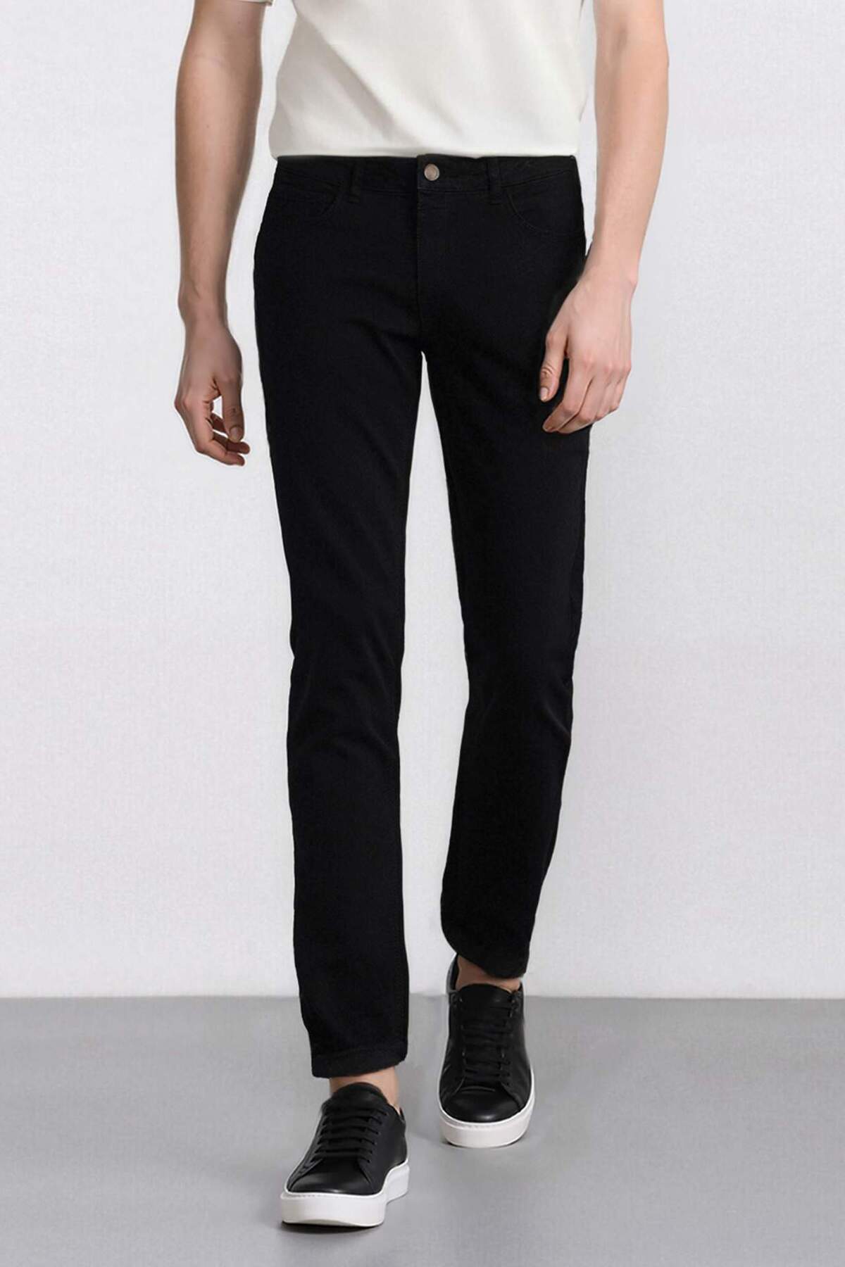 Sergio Regular Fit Normal Waist Pipe Leg Jean Trousers D2411AX24SM