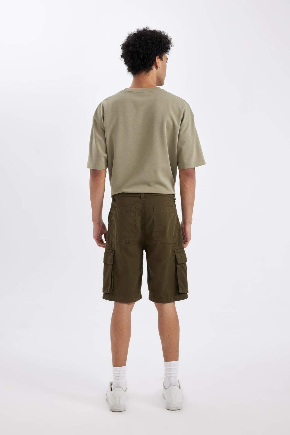DeFacto-Relax Fit Gabardine Cargo-Bermudashorts mit geradem Bein C5382ax24sm 7
