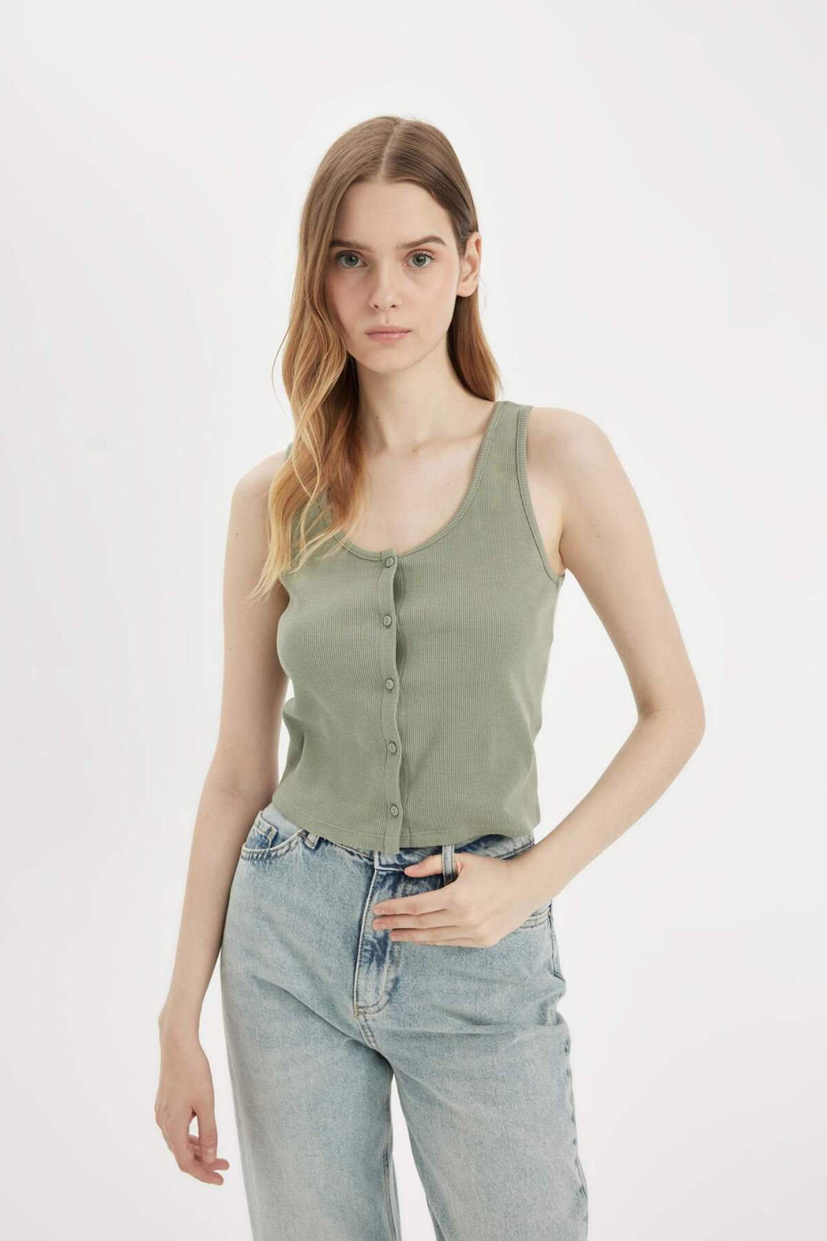 DeFacto-Fitted U-Neck Ribbed Camisole Buttoned Tank Top D1173Ax24Sm 4