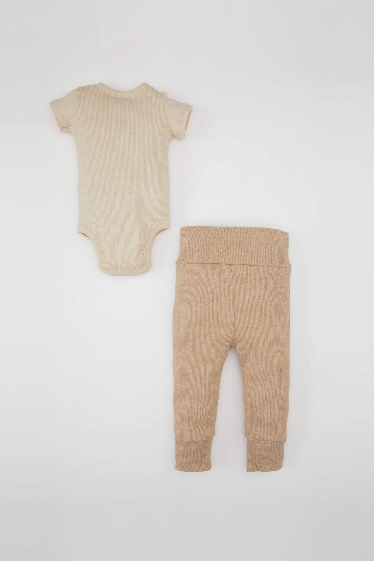 DeFacto-Baby Boy Snap Kurzarm Body Bottom Schal Twill Camisole 3 Stück Set C5081a524sm 8
