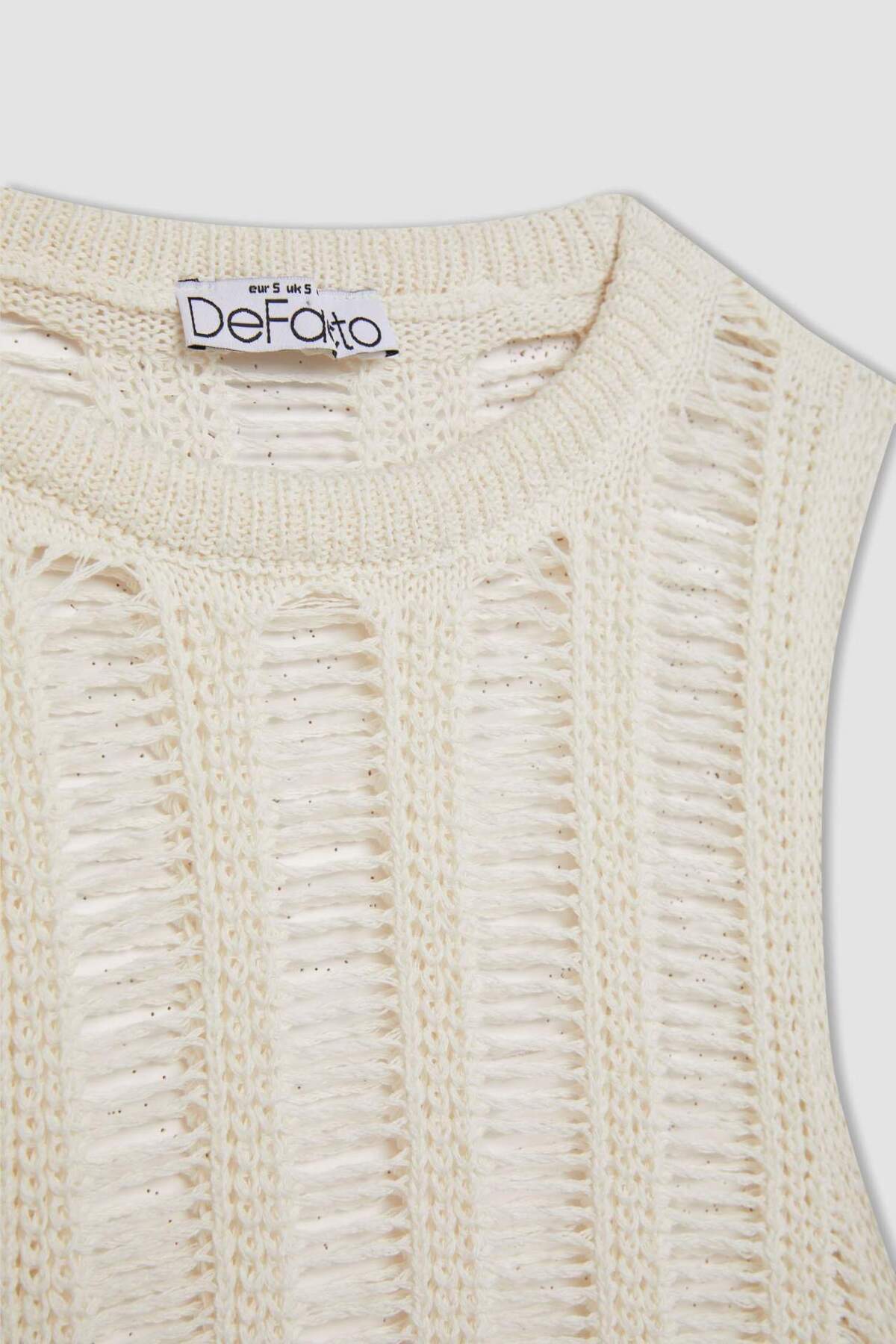 DeFacto-Regular Fit Crew Neck Crochet Undershirt A7821Ax24Sm 8